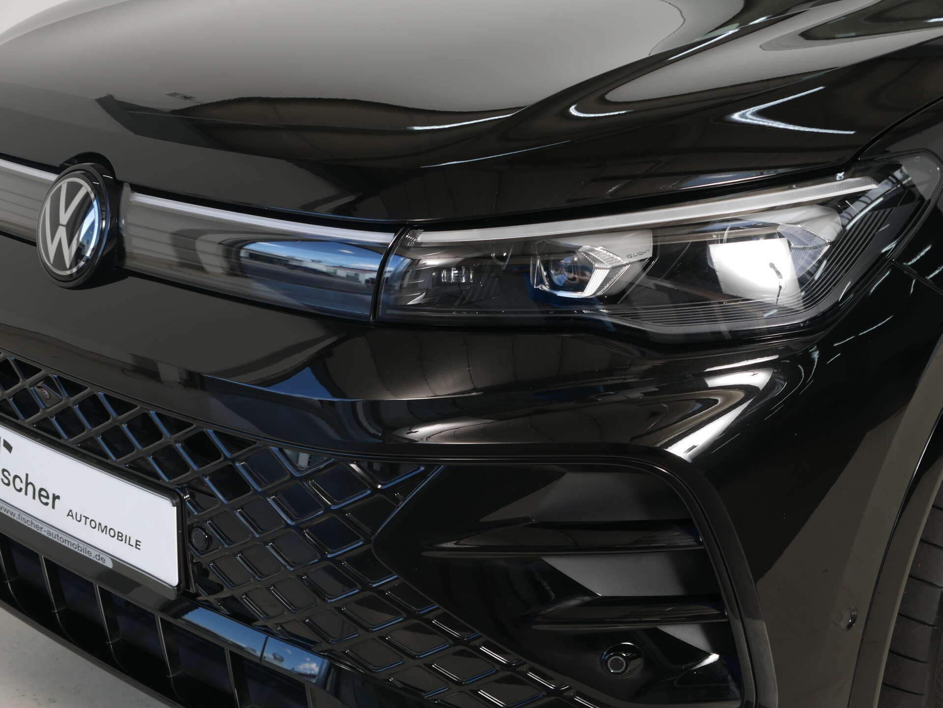 VOLKSWAGEN Tiguan, photo 2 sur 17