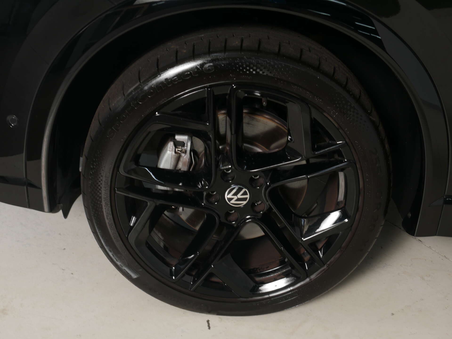 VOLKSWAGEN Tiguan, photo 3 sur 17