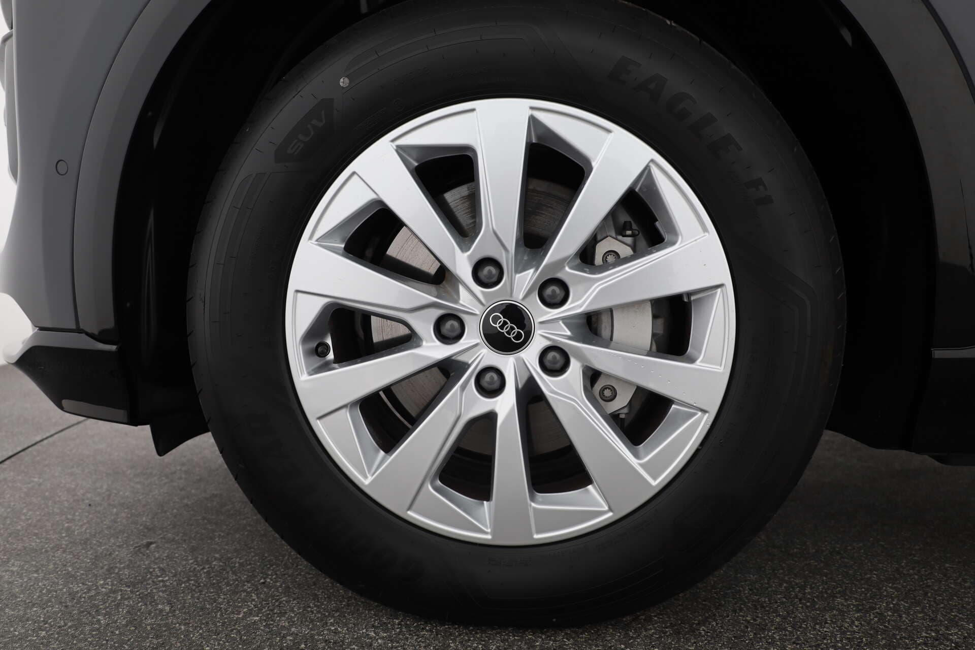 AUDI Q6 SUV, photo 7 sur 17