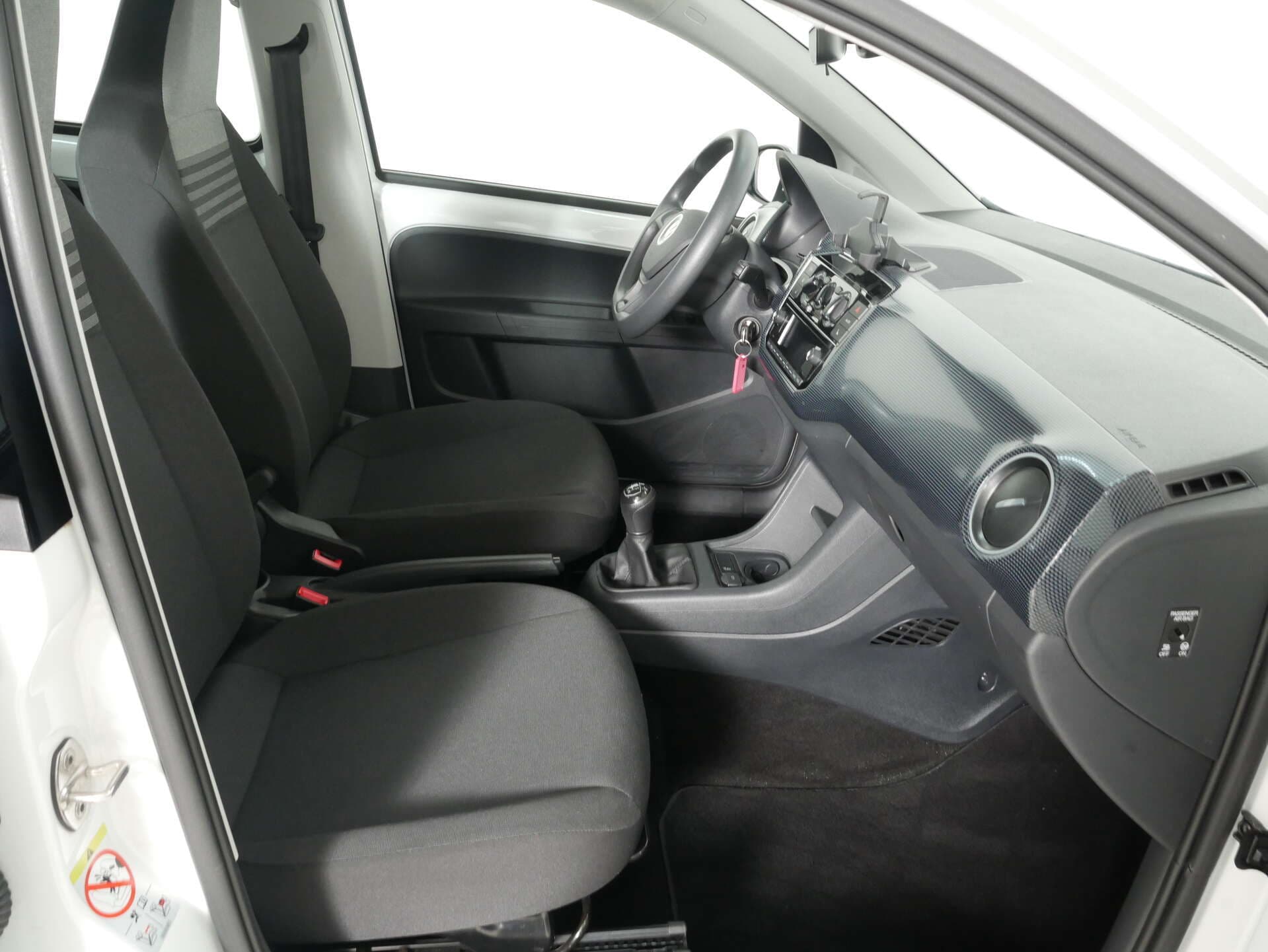 VOLKSWAGEN Up, photo 12 sur 17