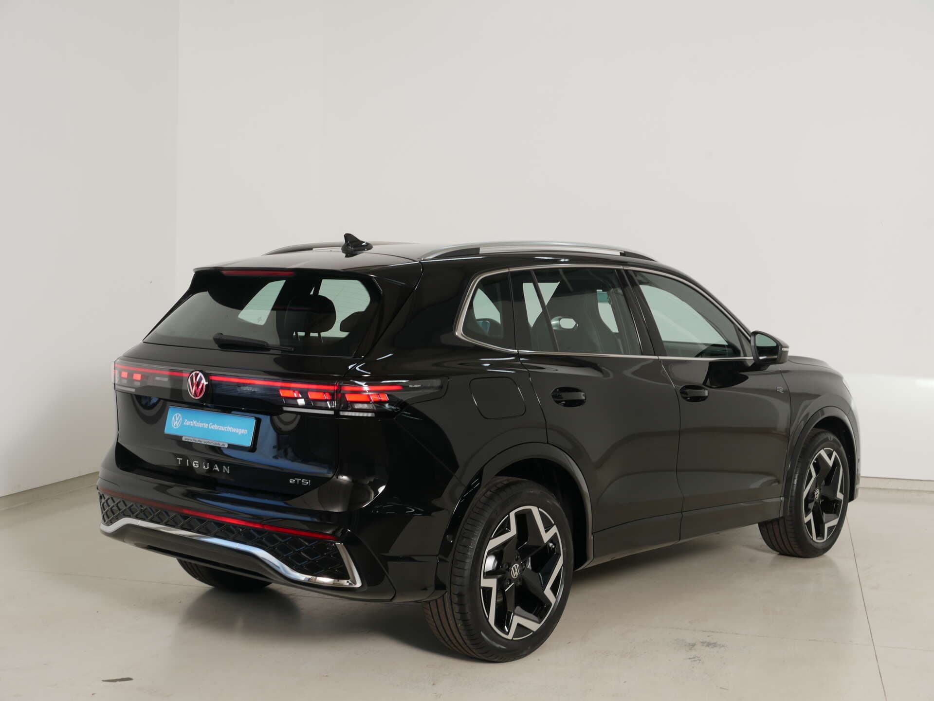 VOLKSWAGEN Tiguan, photo 6 sur 17