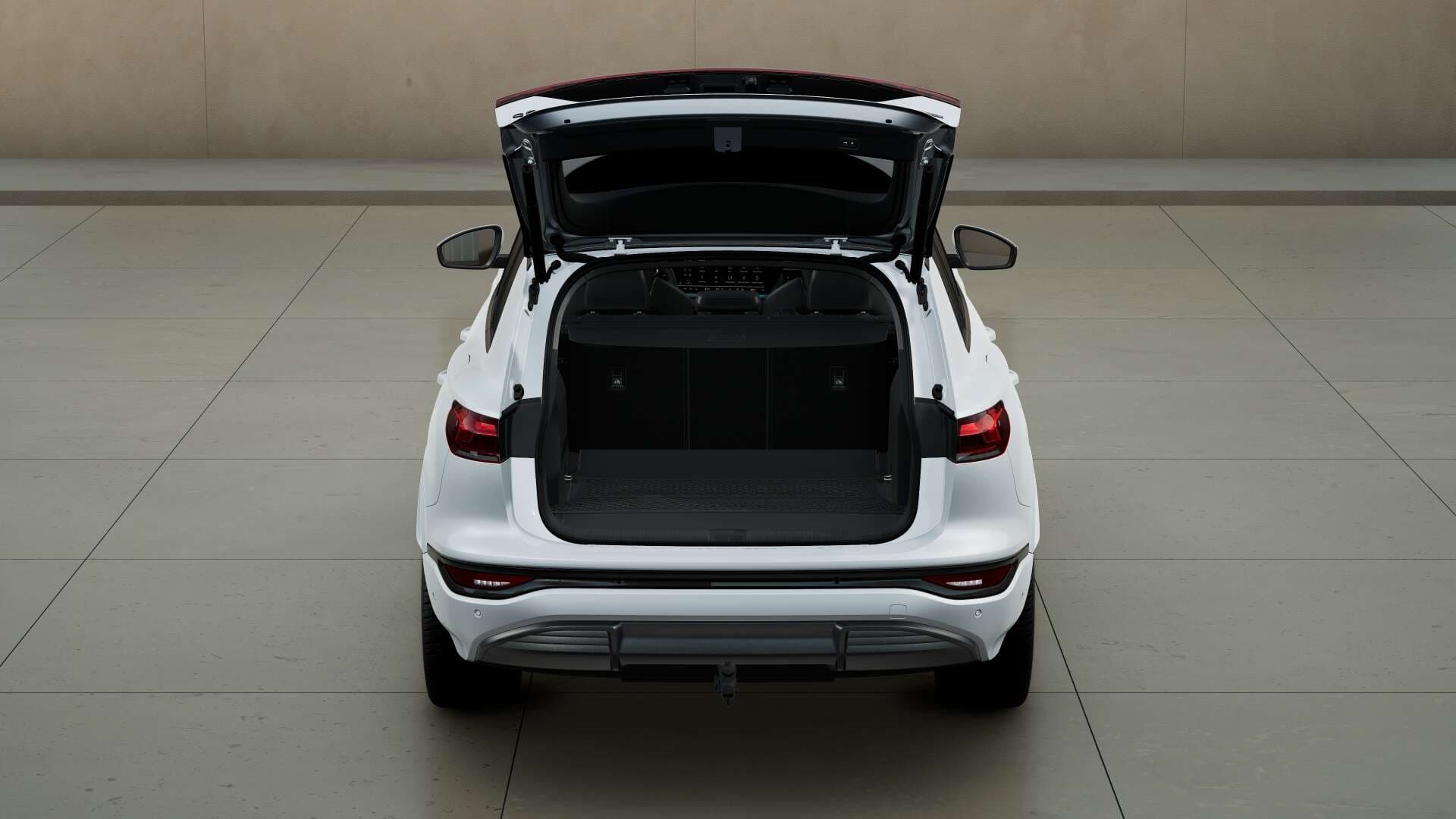 AUDI Q6 SUV, photo 8 sur 10