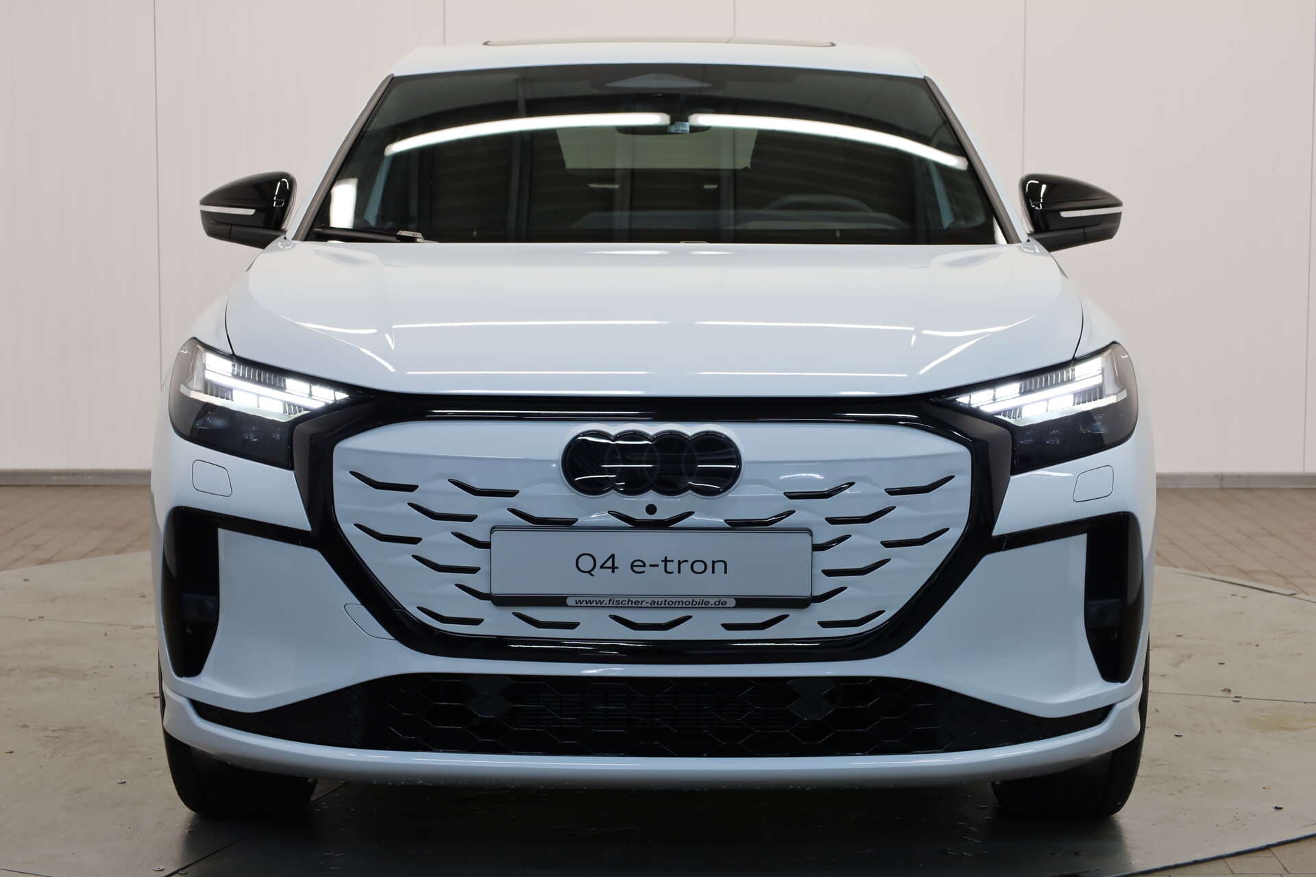 AUDI Q4 e-tron Sportback, photo 2 sur 17