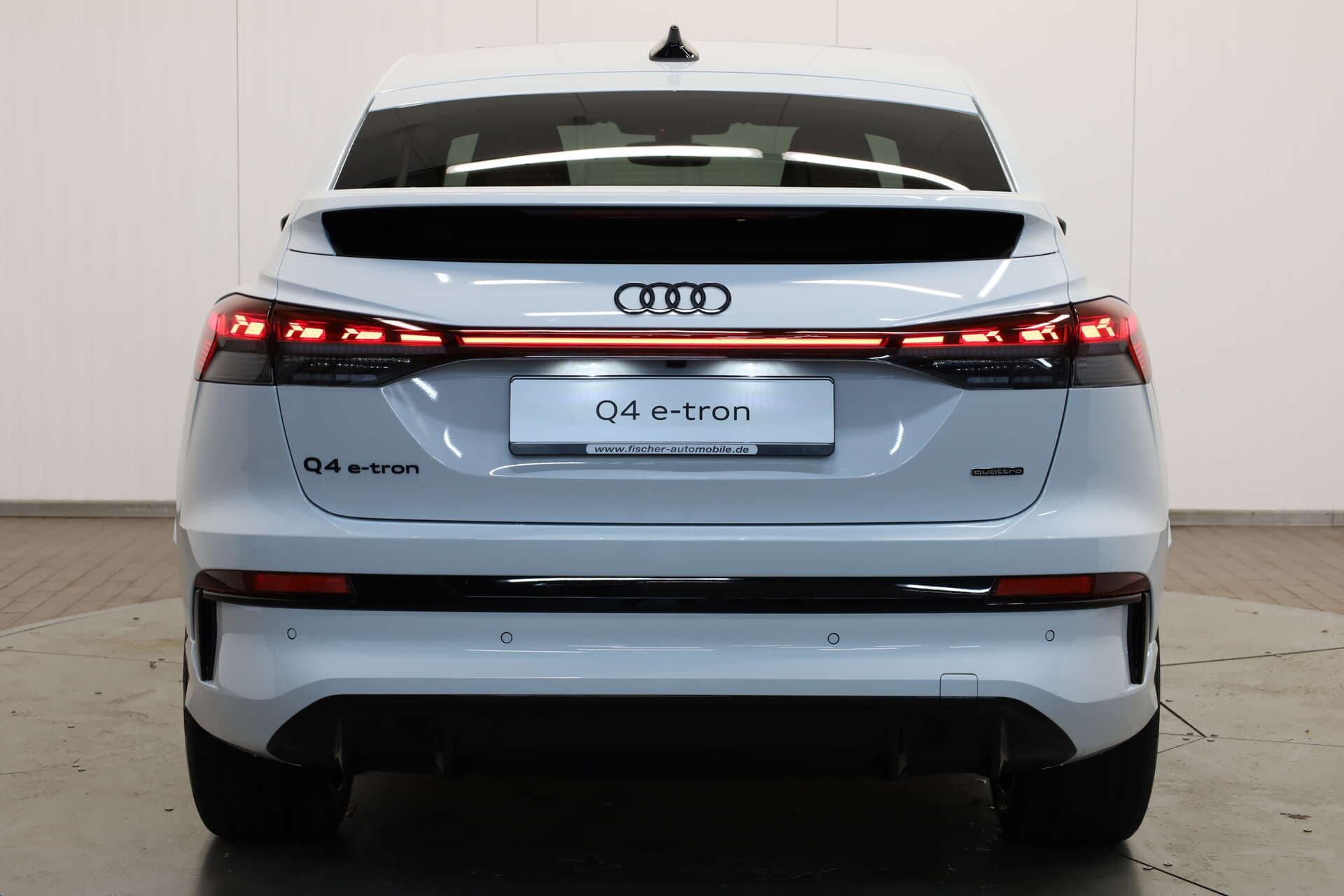 AUDI Q4 e-tron Sportback, photo 5 sur 17