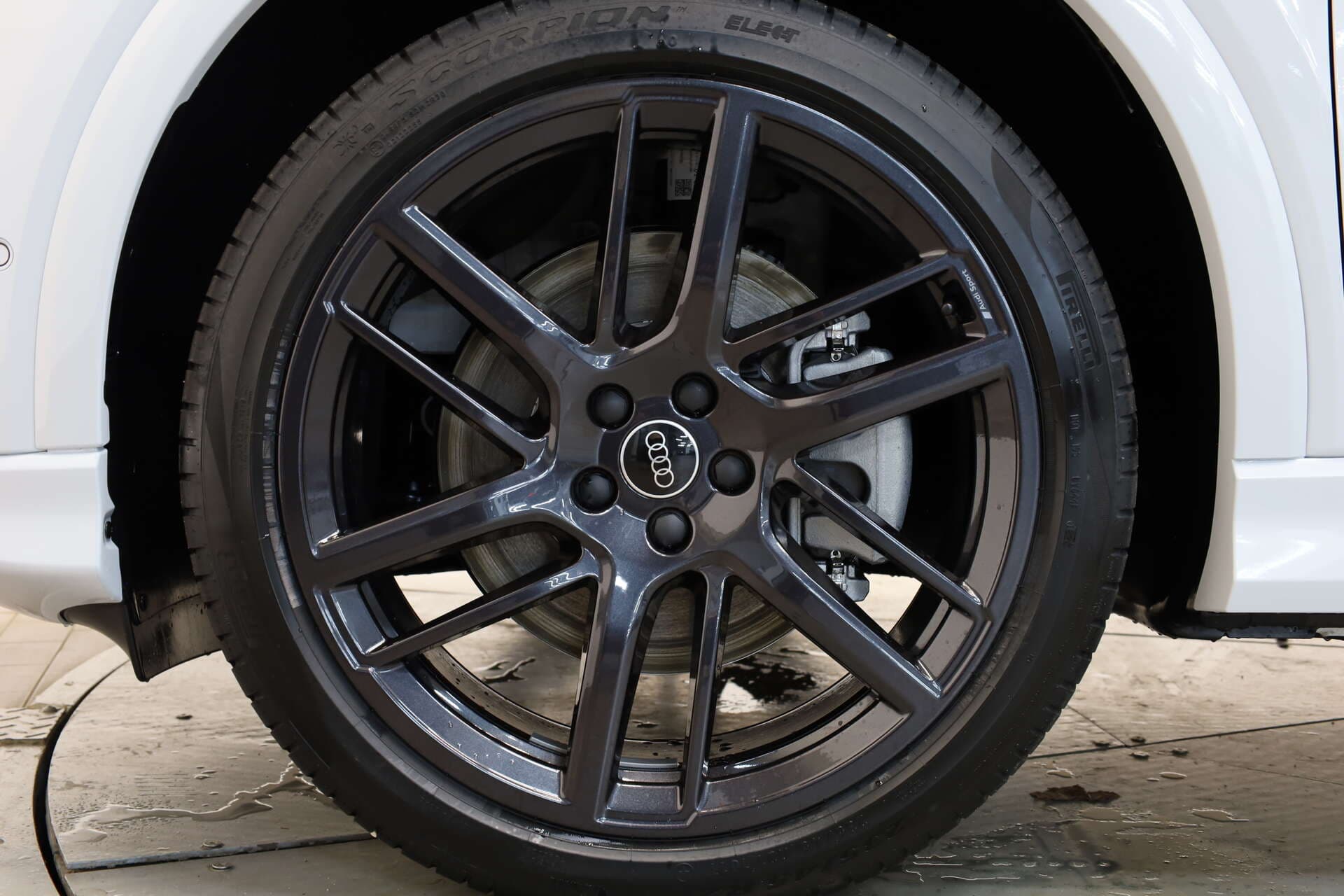 AUDI Q4 e-tron Sportback, photo 7 sur 17