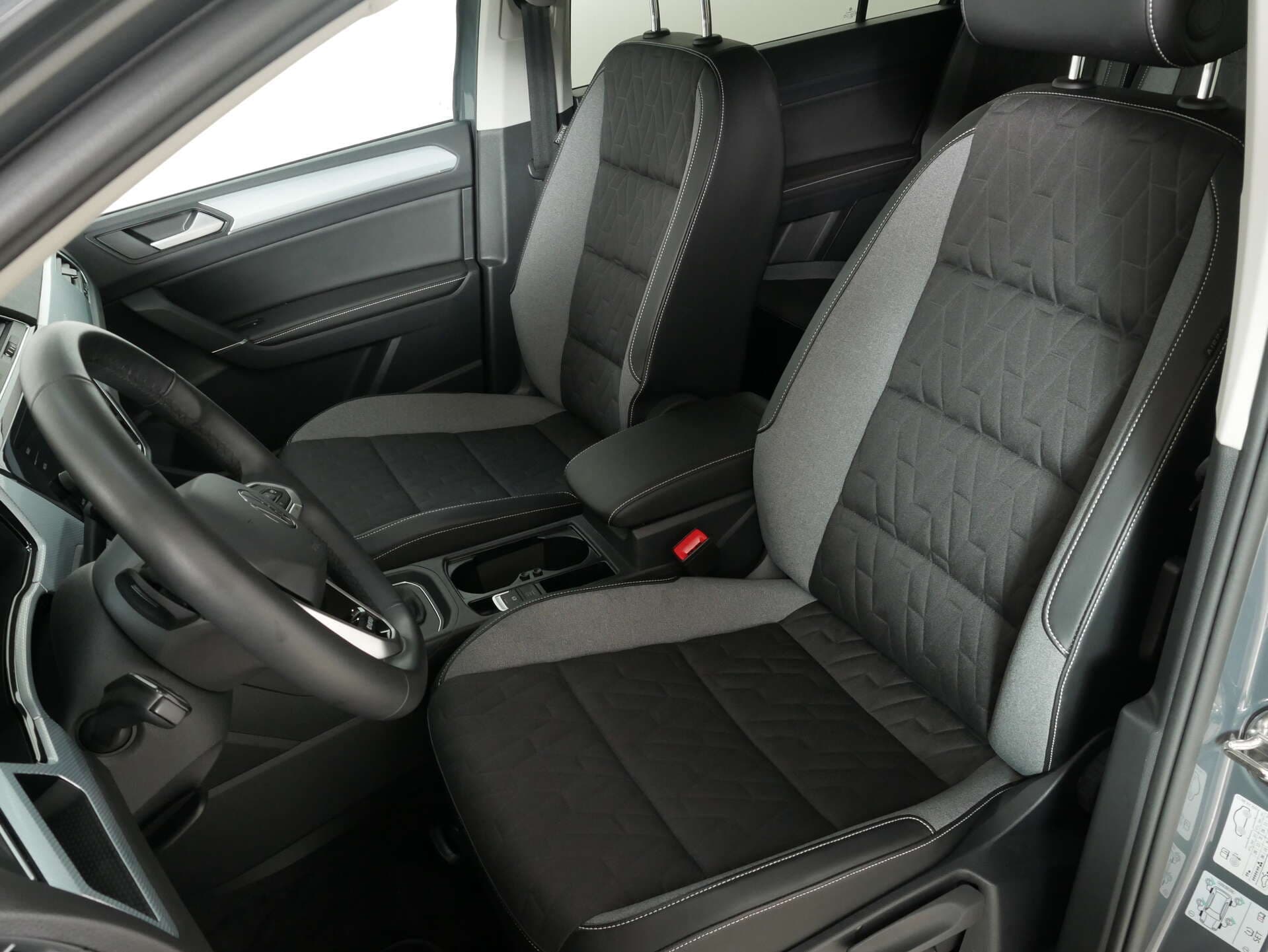 VOLKSWAGEN Touran, photo 13 sur 17