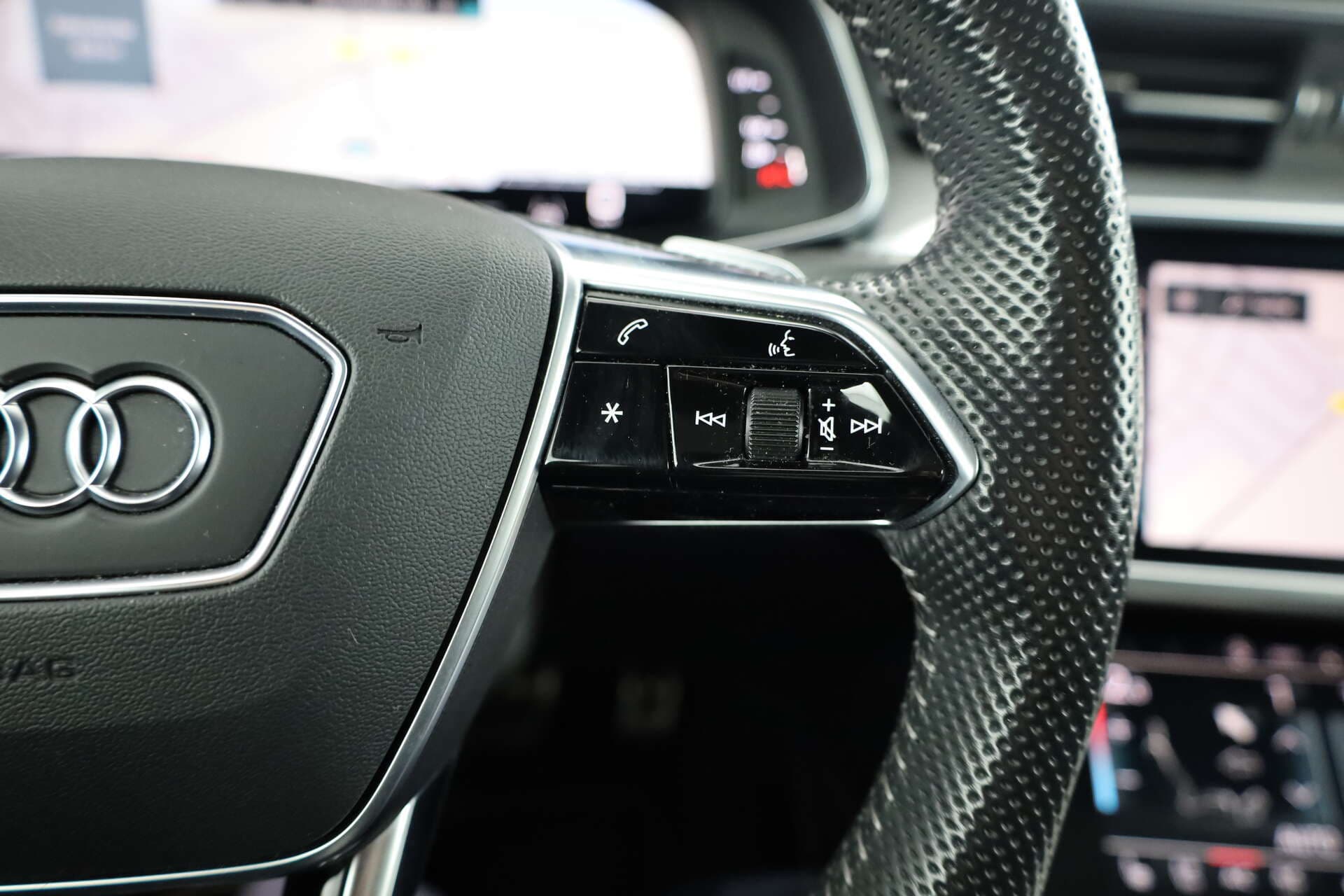 AUDI S6 Avant, photo 13 sur 17