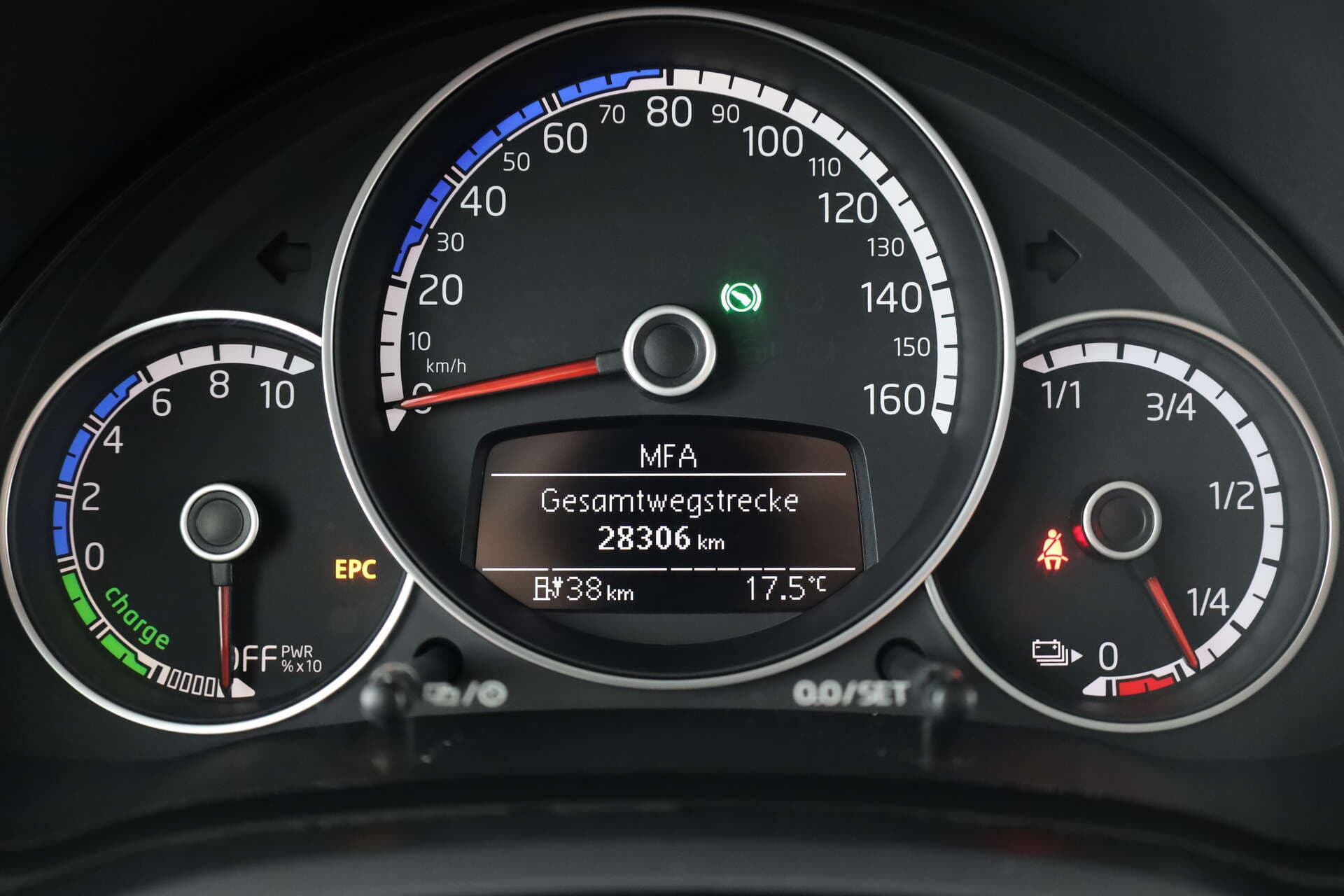 VOLKSWAGEN e-Up!, photo 14 sur 17