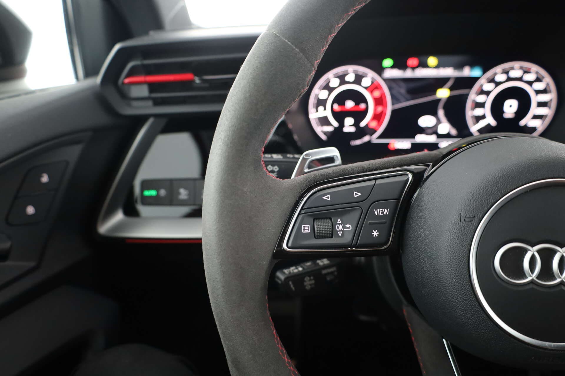 AUDI RS3 Sportback, photo 14 sur 17
