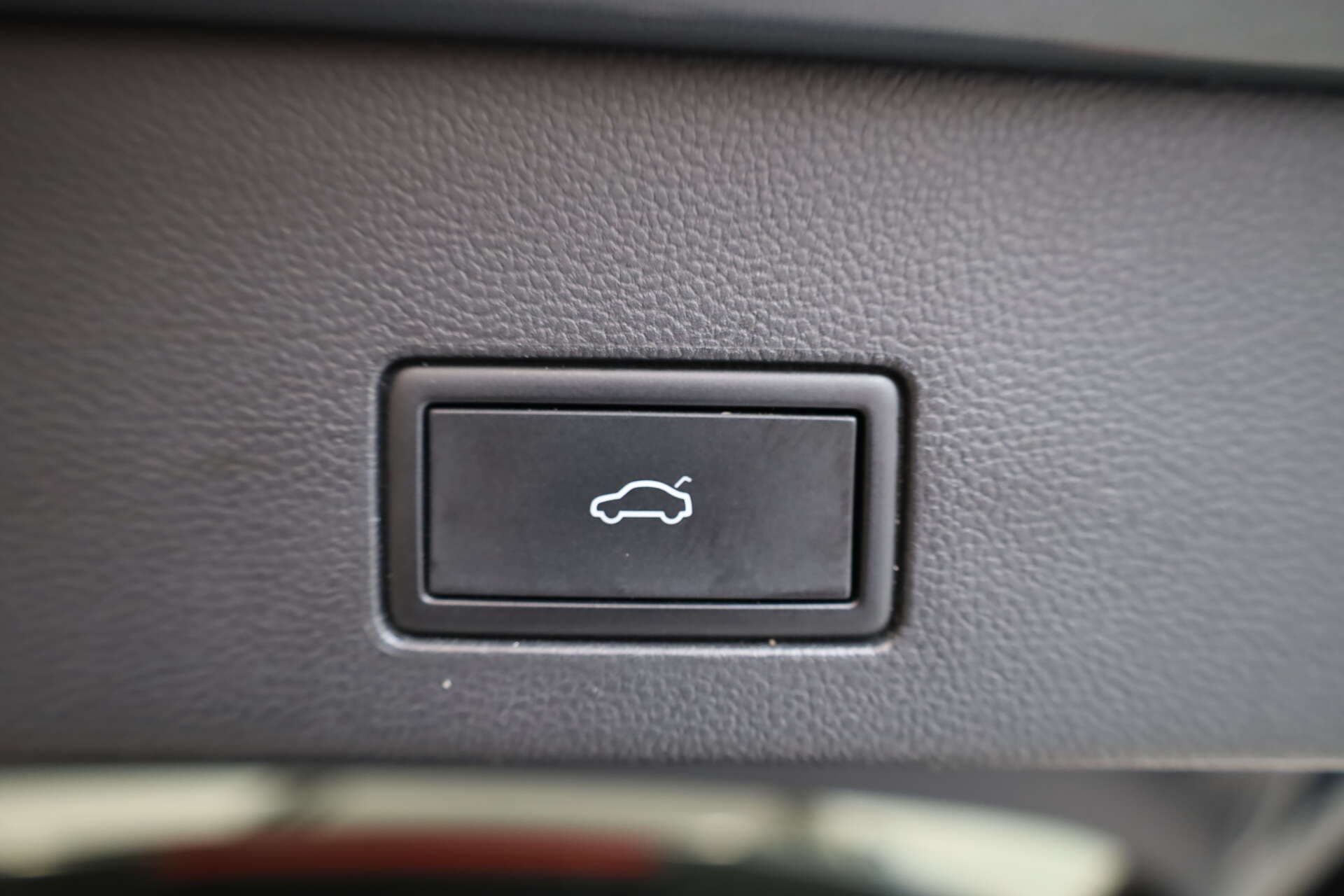 VOLKSWAGEN Golf Variant, photo 16 sur 17
