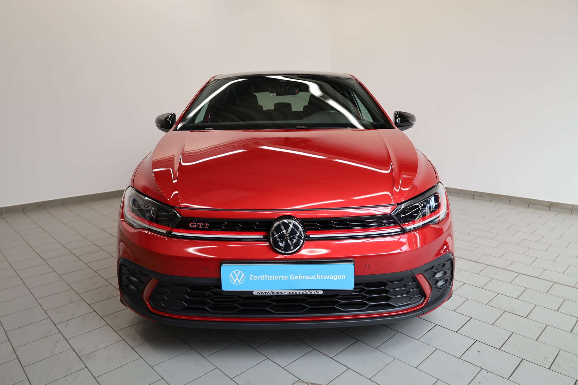 VOLKSWAGEN Polo, photo 2 sur 16