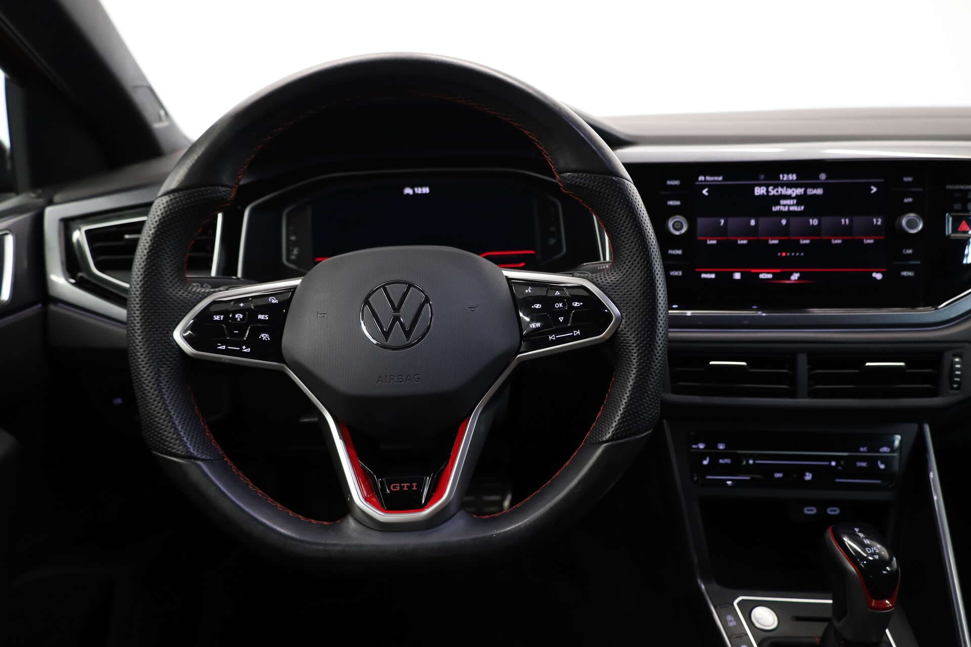 VOLKSWAGEN Polo, photo 7 sur 16