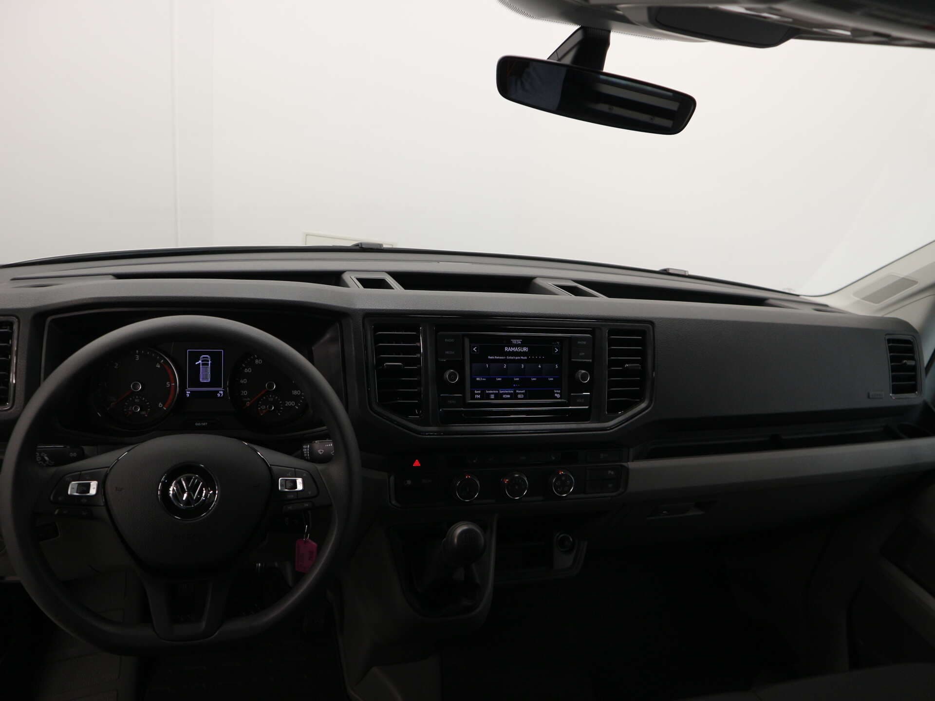 VOLKSWAGEN NUTZFAHRZEUGE Crafter 35, photo 10 sur 17