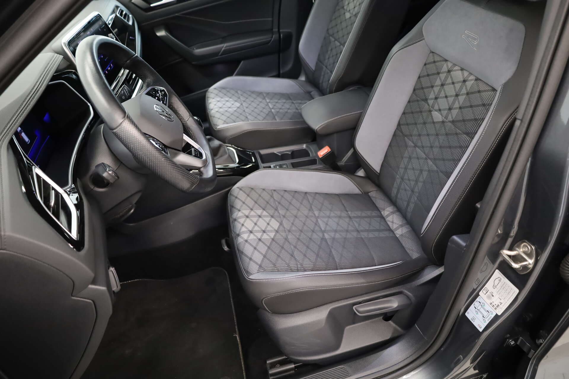 VOLKSWAGEN T-Roc, photo 5 sur 16