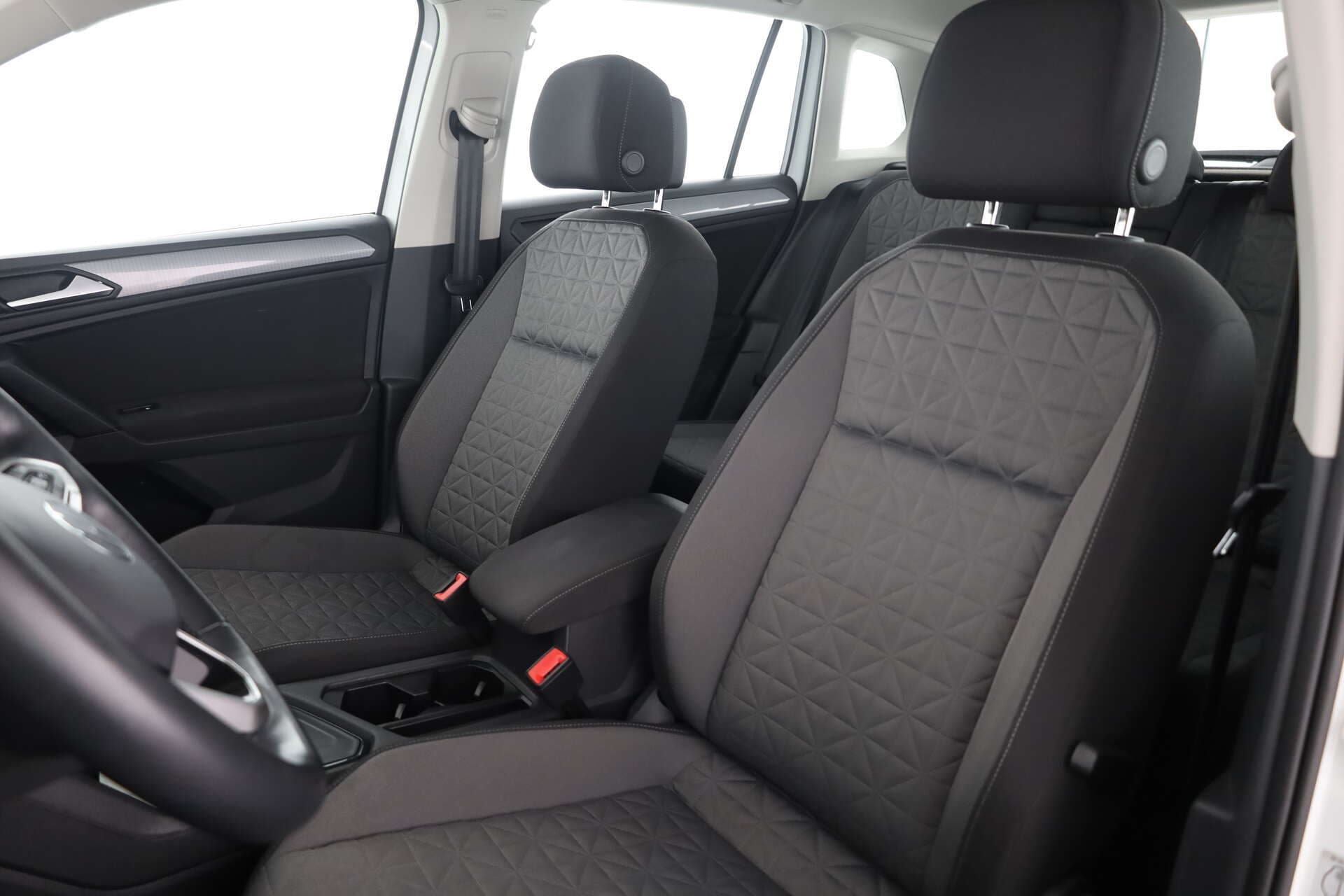 VOLKSWAGEN Tiguan, photo 10 sur 17