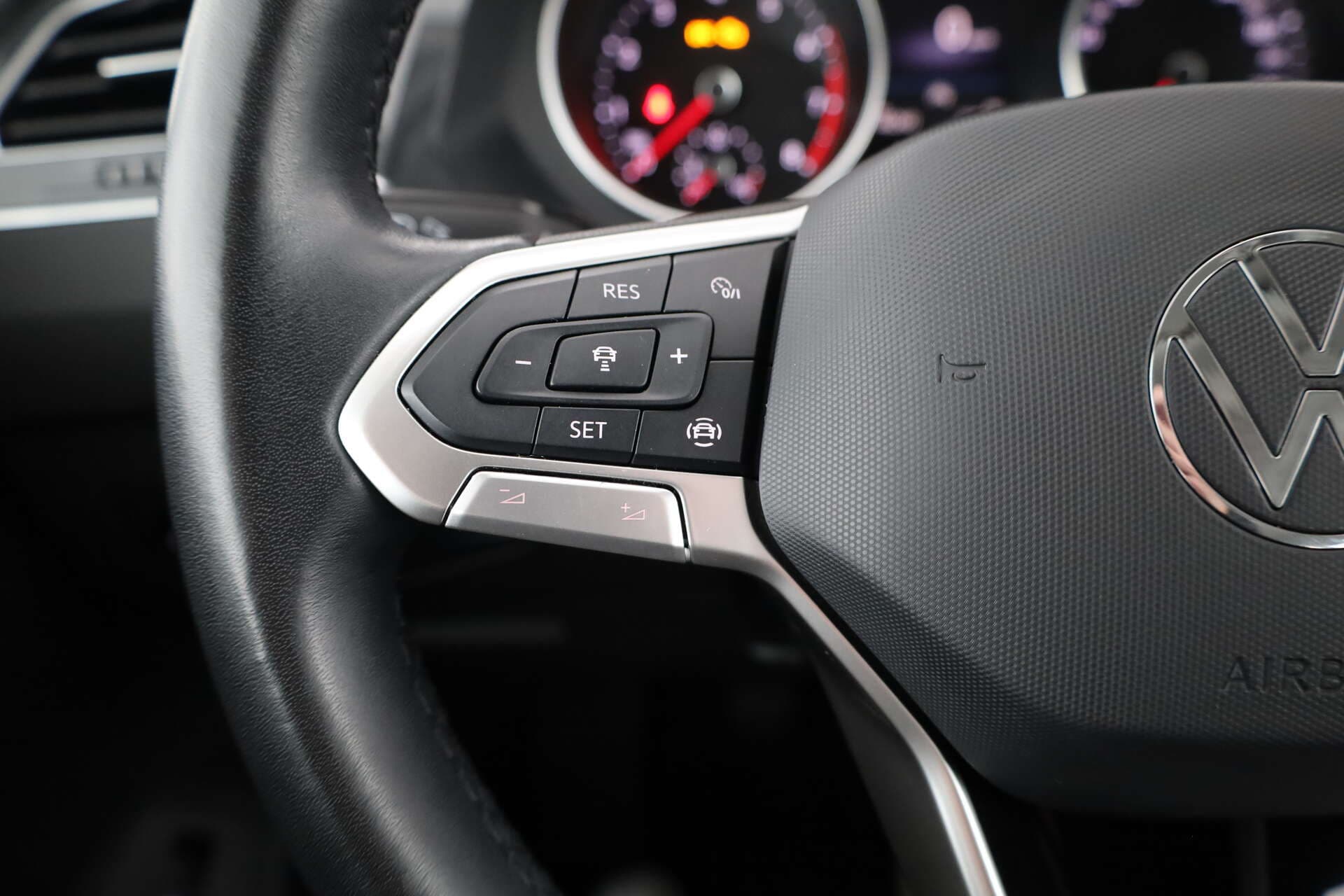 VOLKSWAGEN Tiguan, photo 17 sur 17