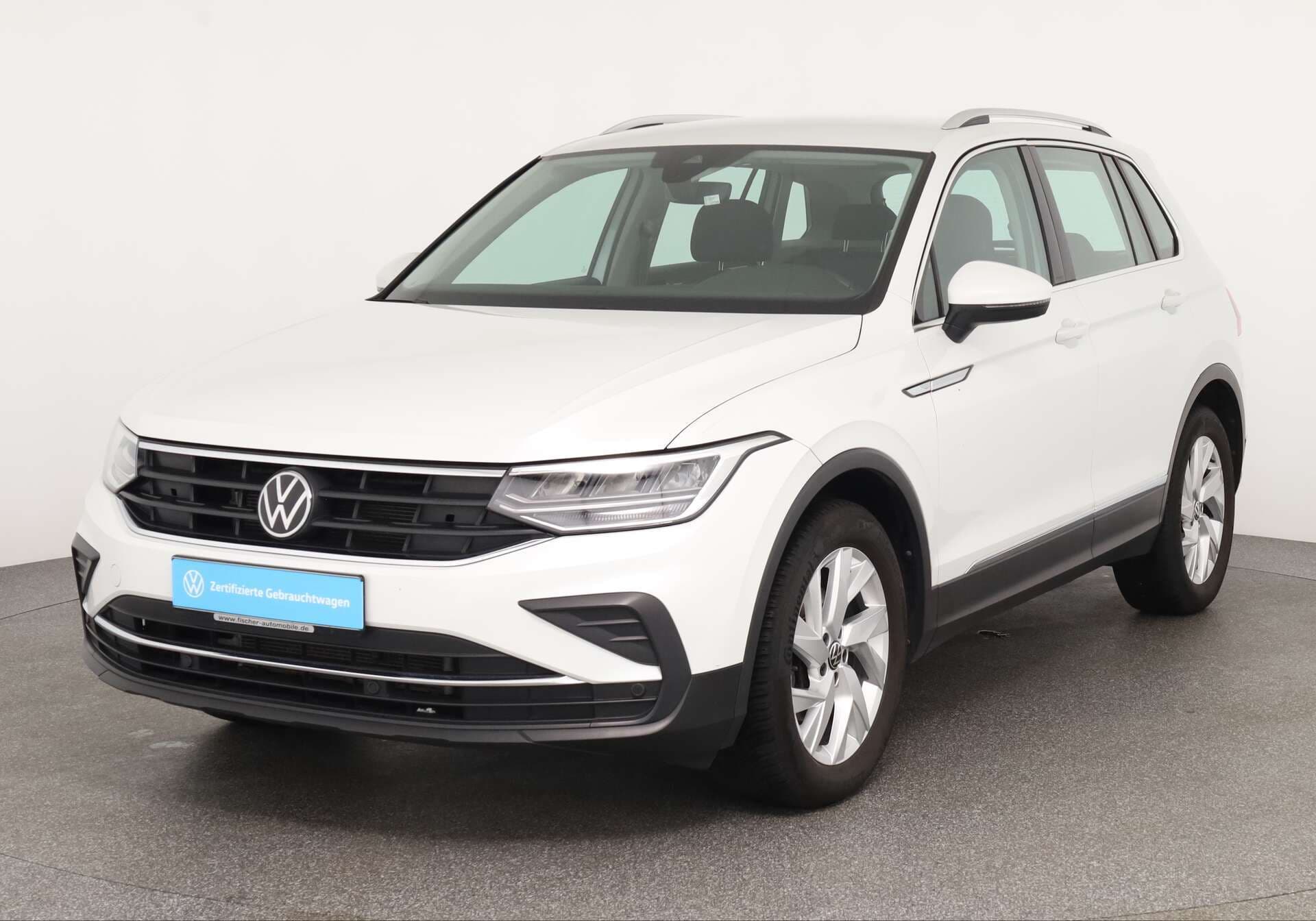 VOLKSWAGEN Tiguan, photo 1 sur 17