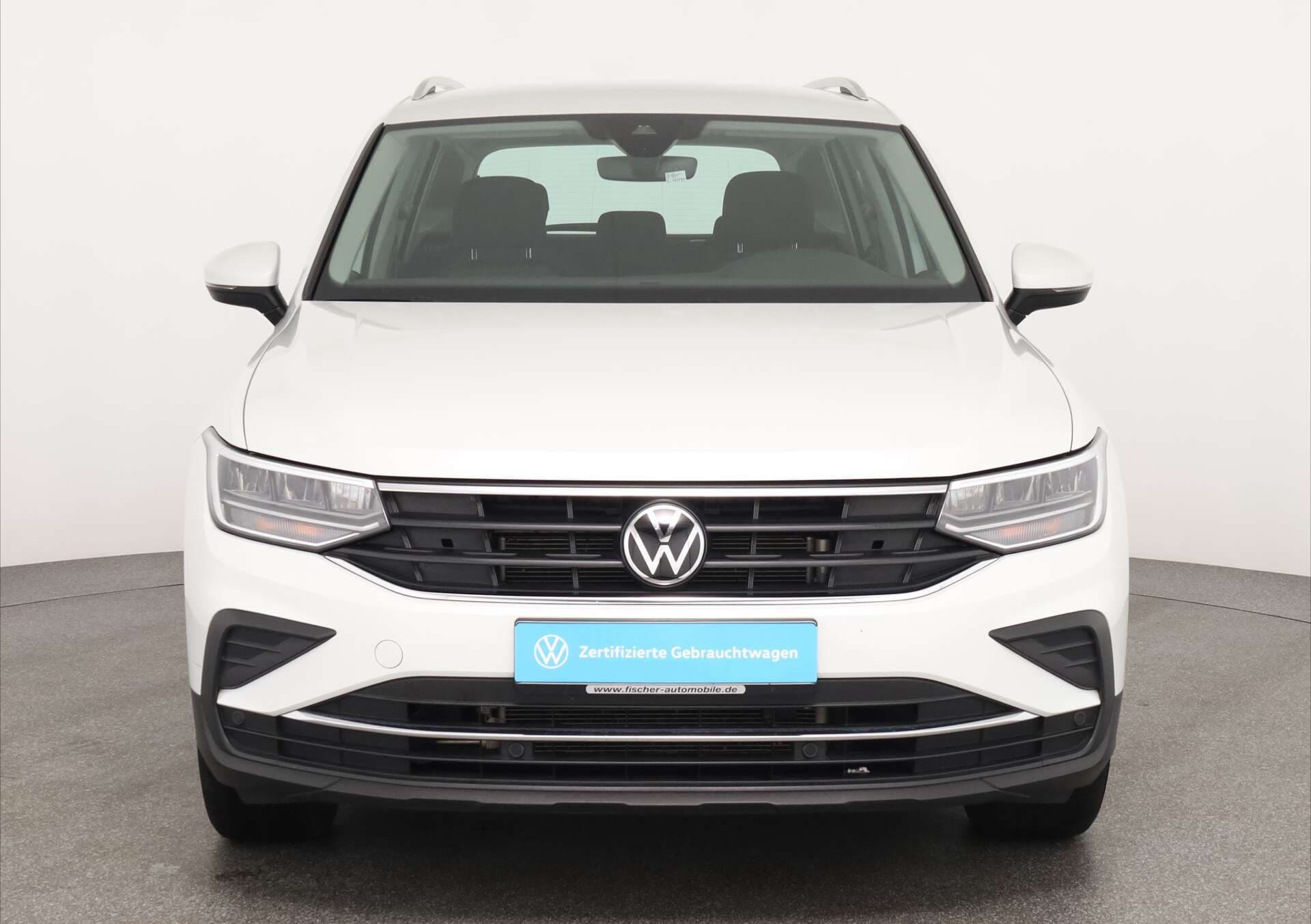 VOLKSWAGEN Tiguan, photo 2 sur 17