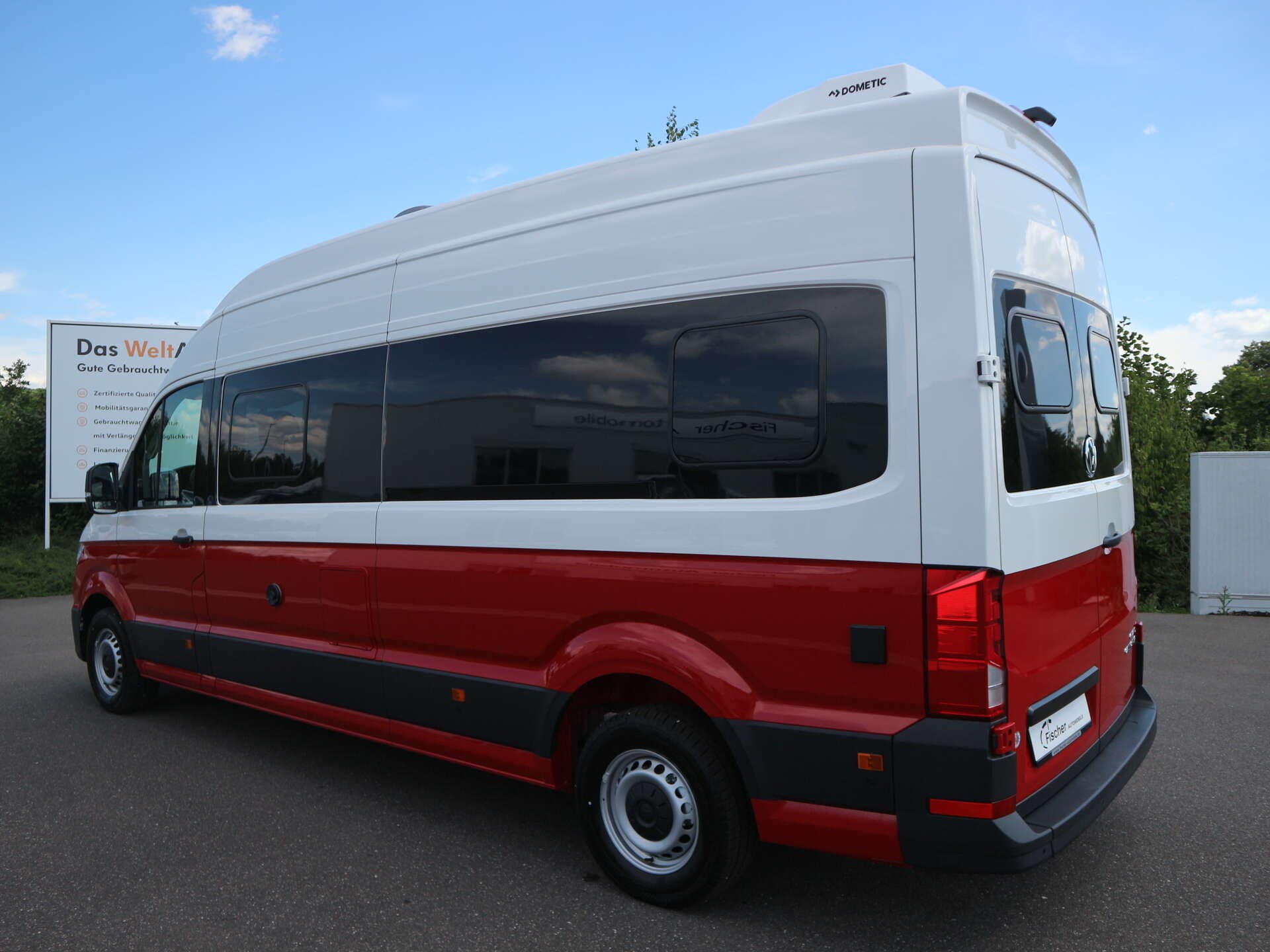 VOLKSWAGEN NUTZFAHRZEUGE Grand California, photo 3 sur 17