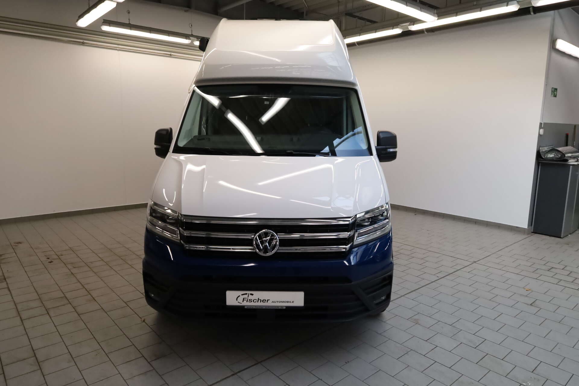 VOLKSWAGEN NUTZFAHRZEUGE Grand California, photo 2 sur 17