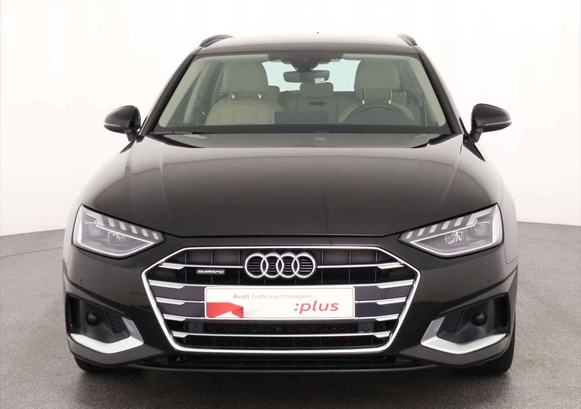 AUDI A4 Avant, photo 2 sur 17