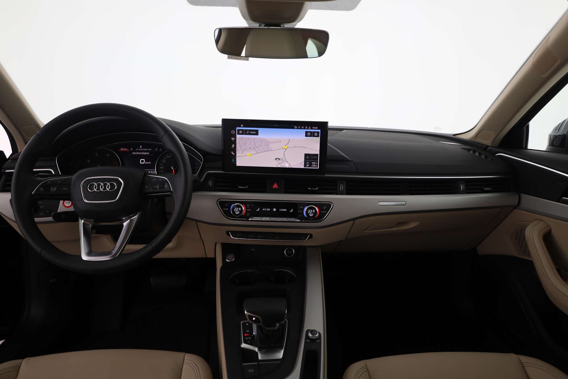 AUDI A4 Avant, photo 8 sur 17