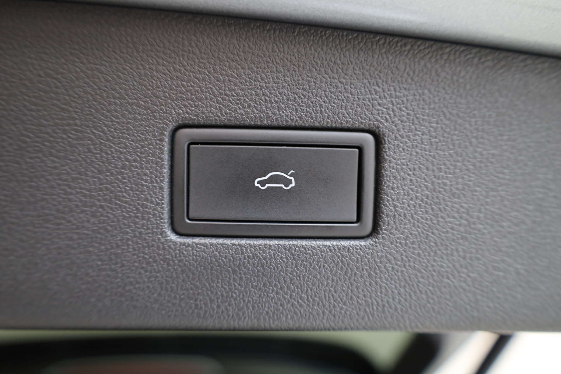 VOLKSWAGEN Tiguan Allspace, photo 16 sur 17