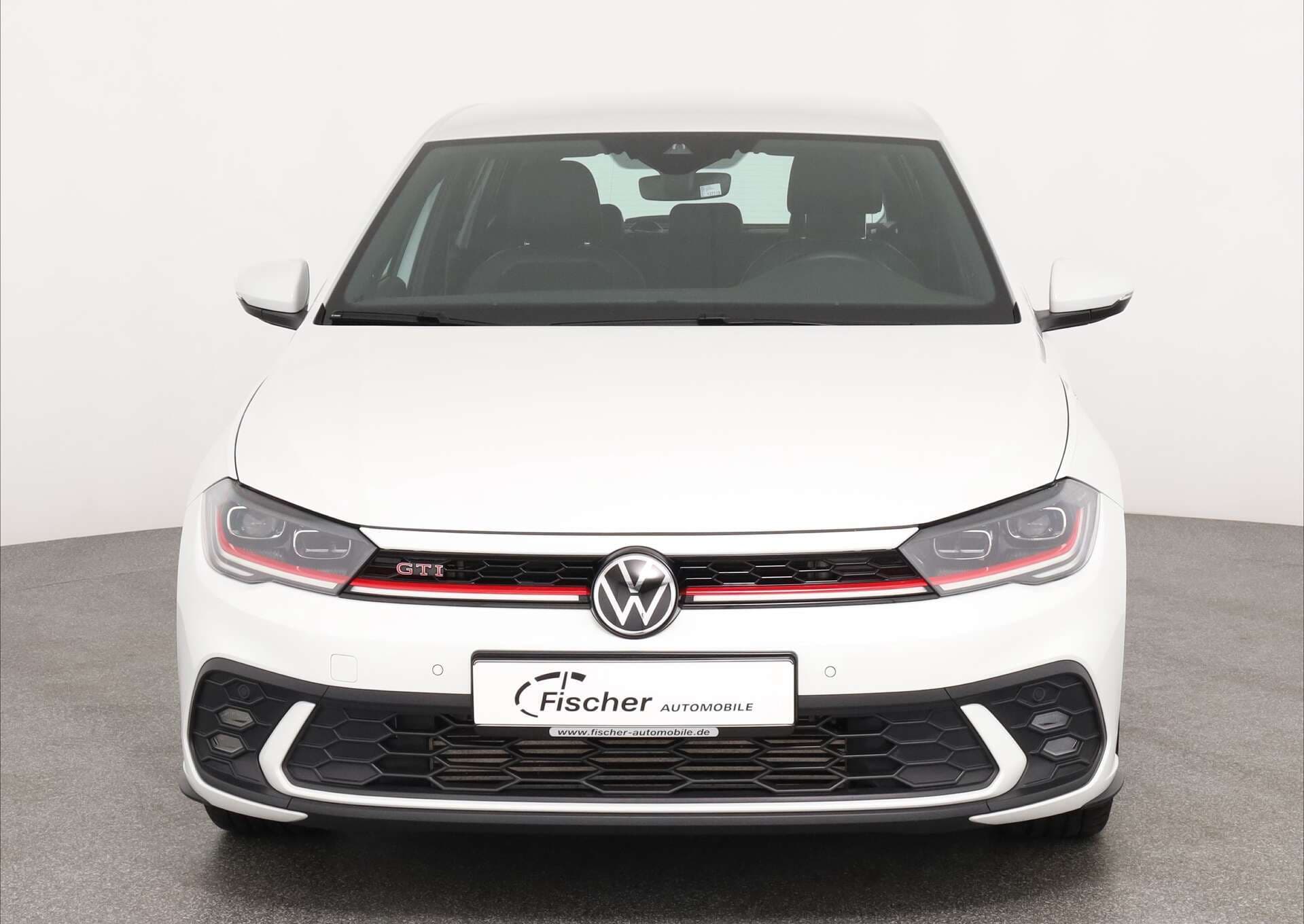 VOLKSWAGEN Polo, photo 2 sur 17