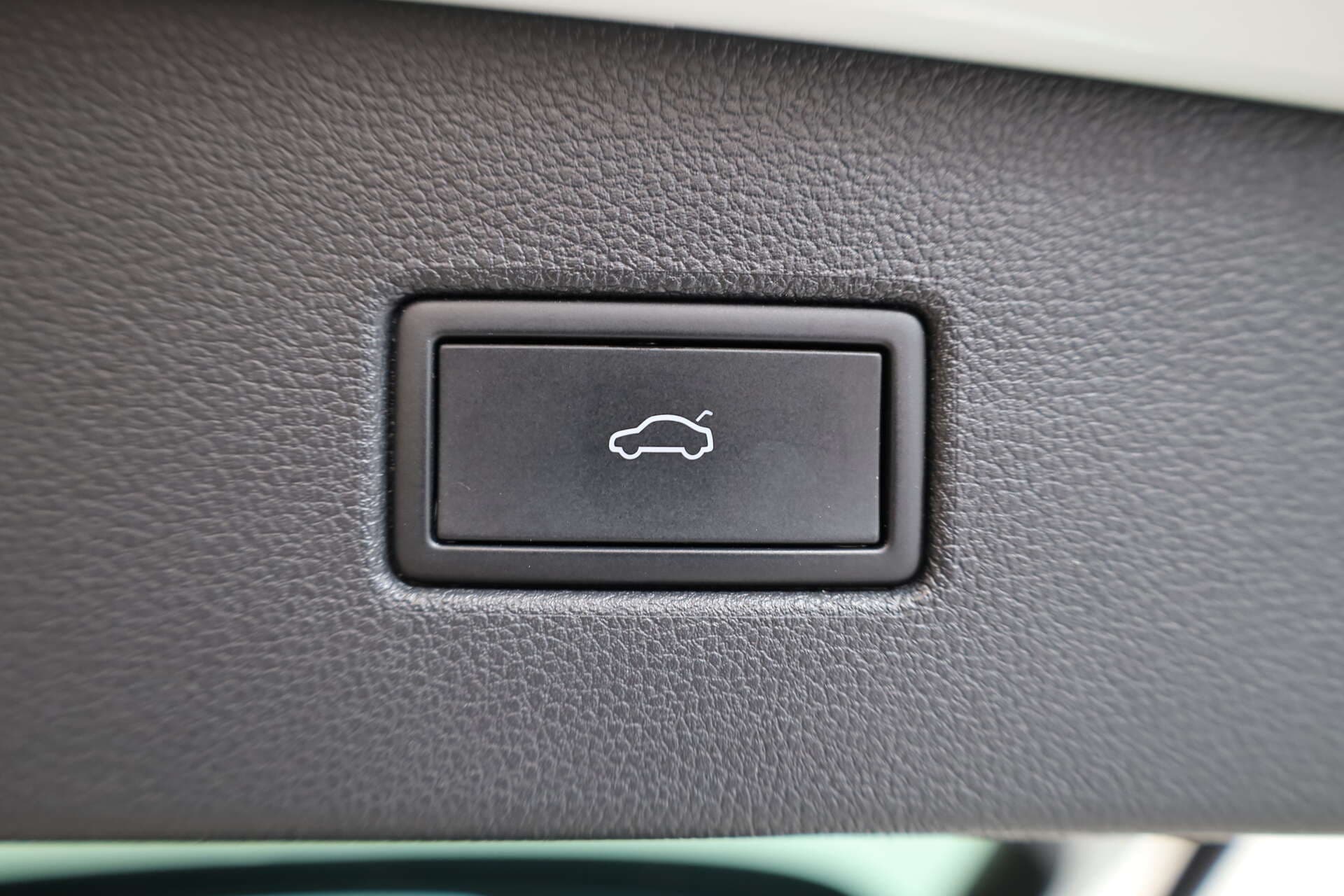 VOLKSWAGEN Tiguan, photo 16 sur 17