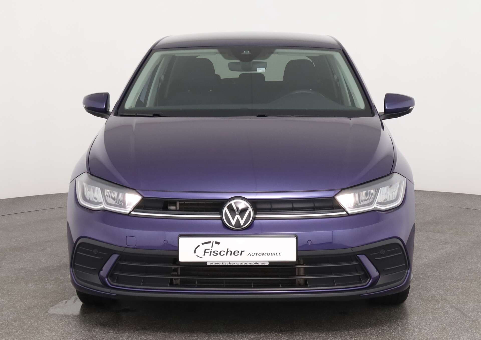 VOLKSWAGEN Polo, photo 2 sur 17