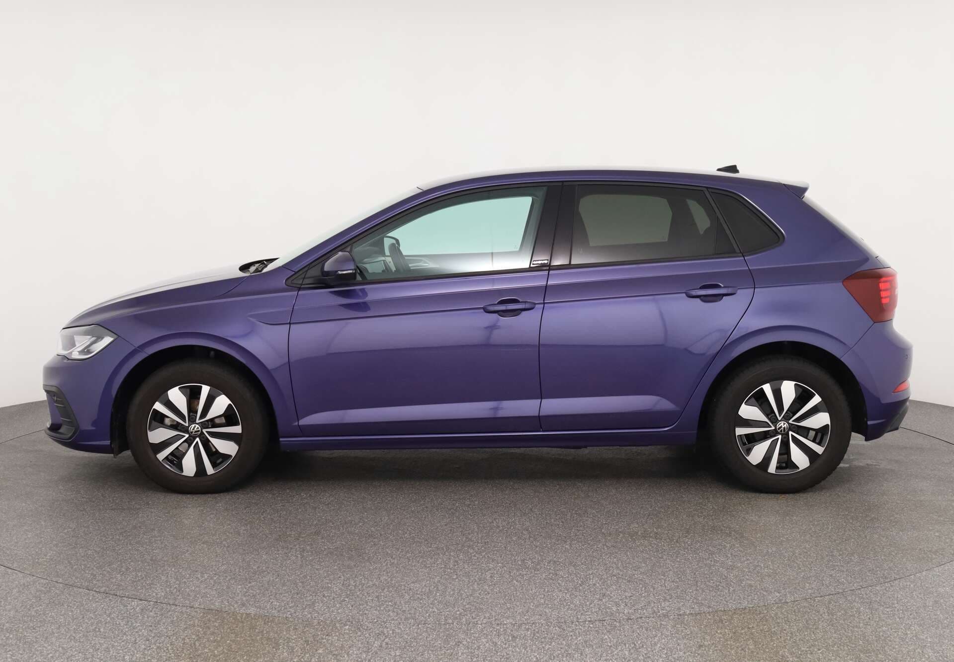 VOLKSWAGEN Polo, photo 4 sur 17