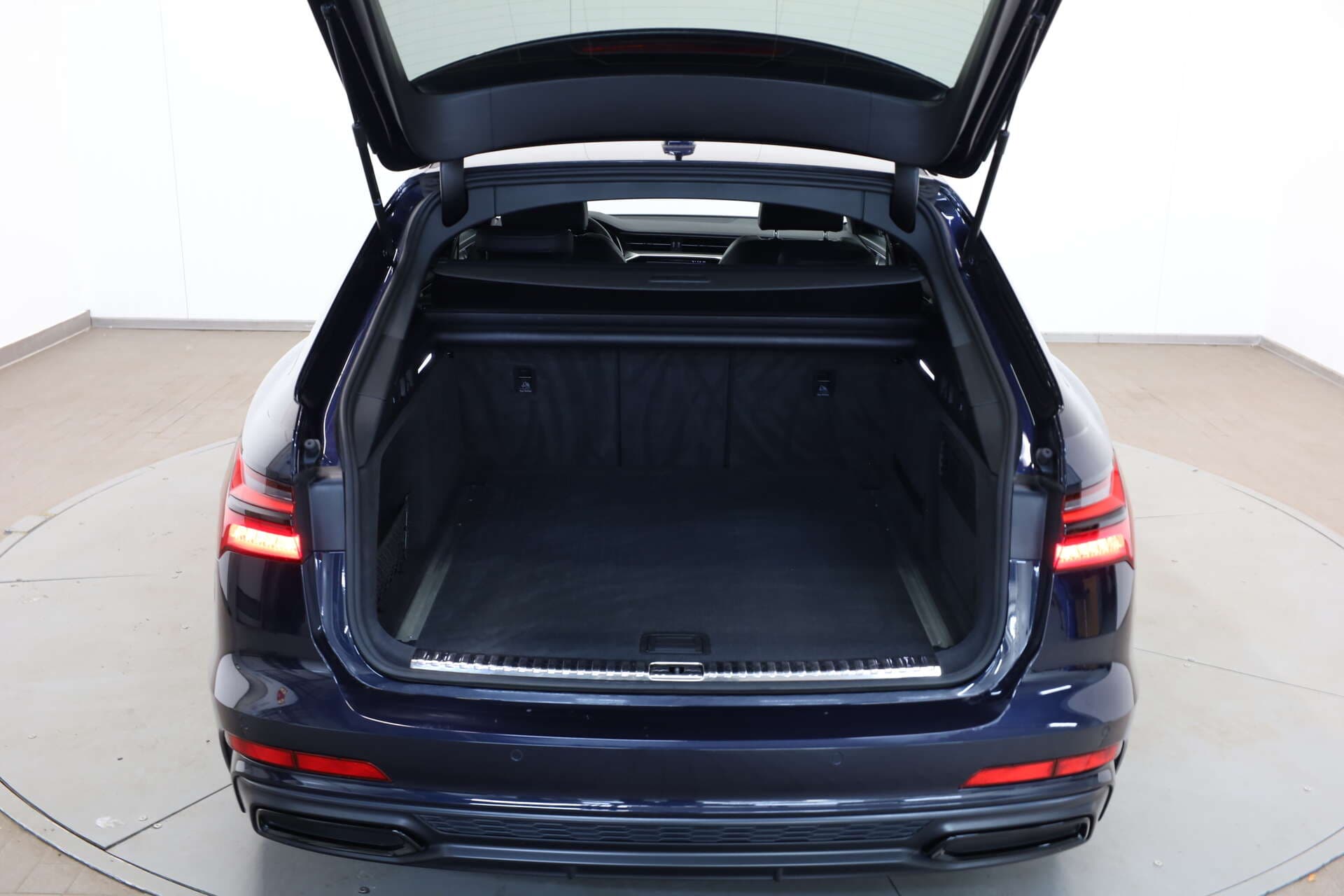 AUDI A6 Avant, photo 11 sur 17