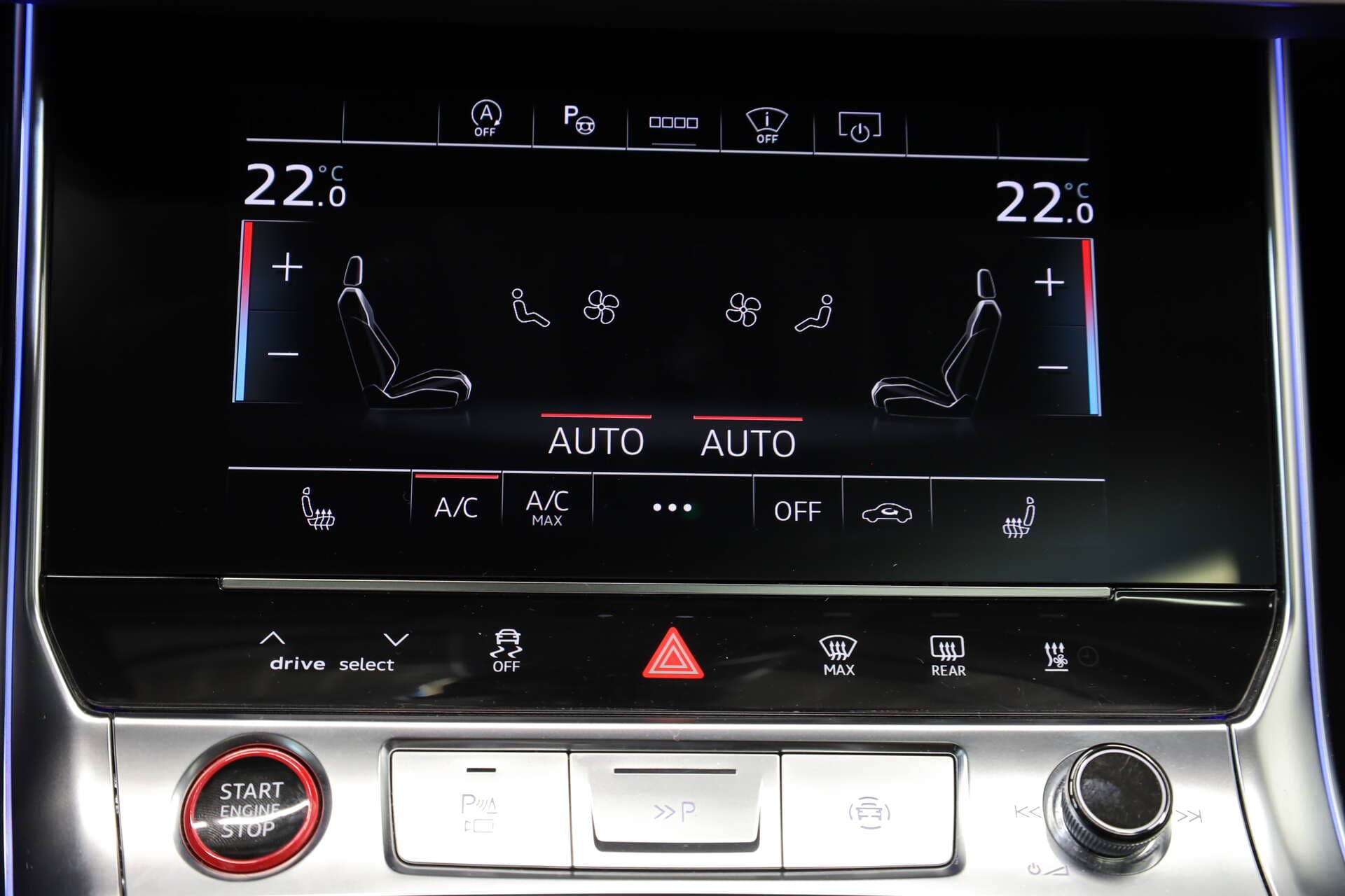 AUDI S6 Avant, photo 16 sur 17
