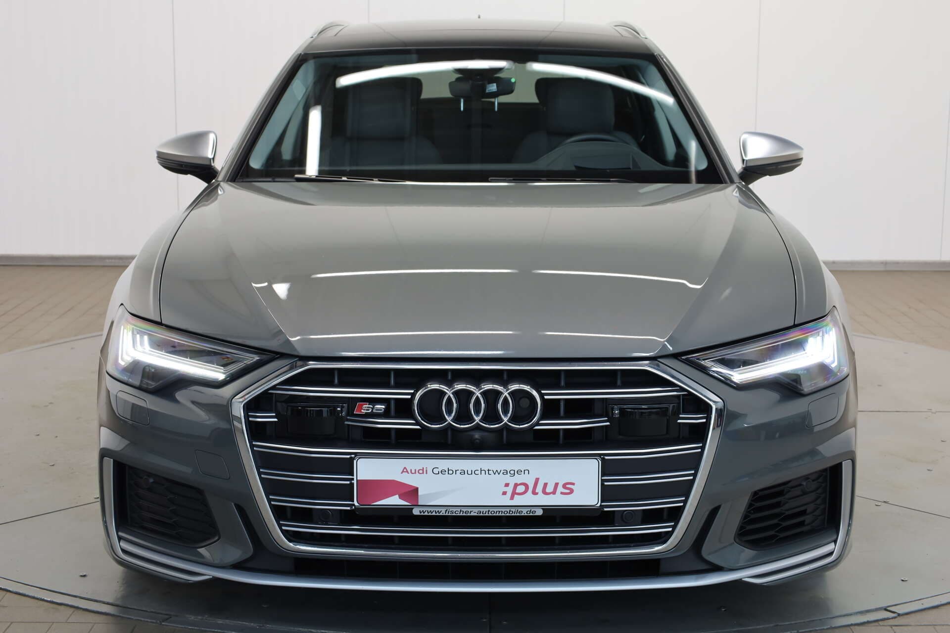 AUDI S6 Avant, photo 2 sur 17