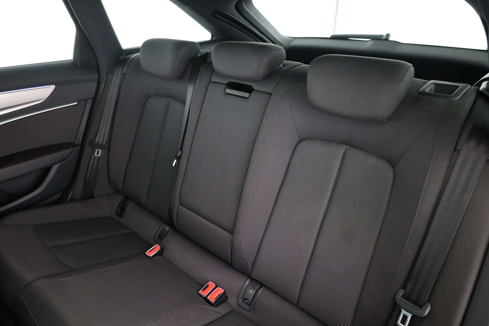 AUDI A6 Avant, photo 10 sur 17