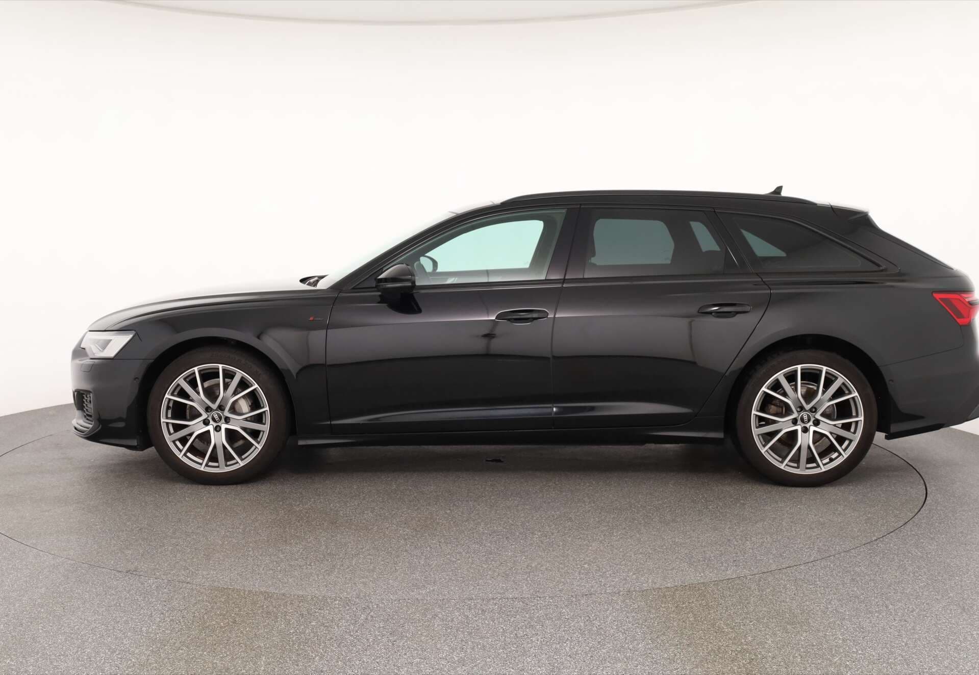 AUDI A6 Avant, photo 4 sur 17