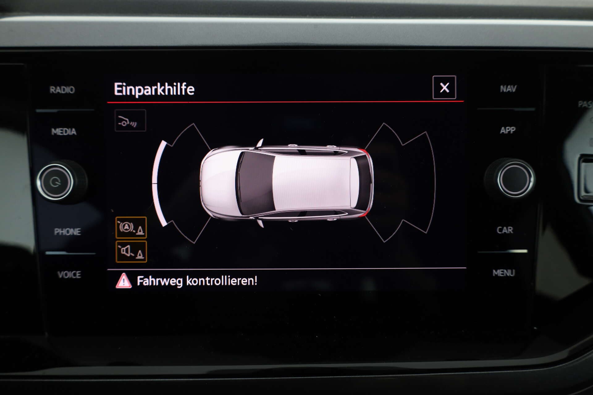 VOLKSWAGEN Polo, photo 16 sur 17