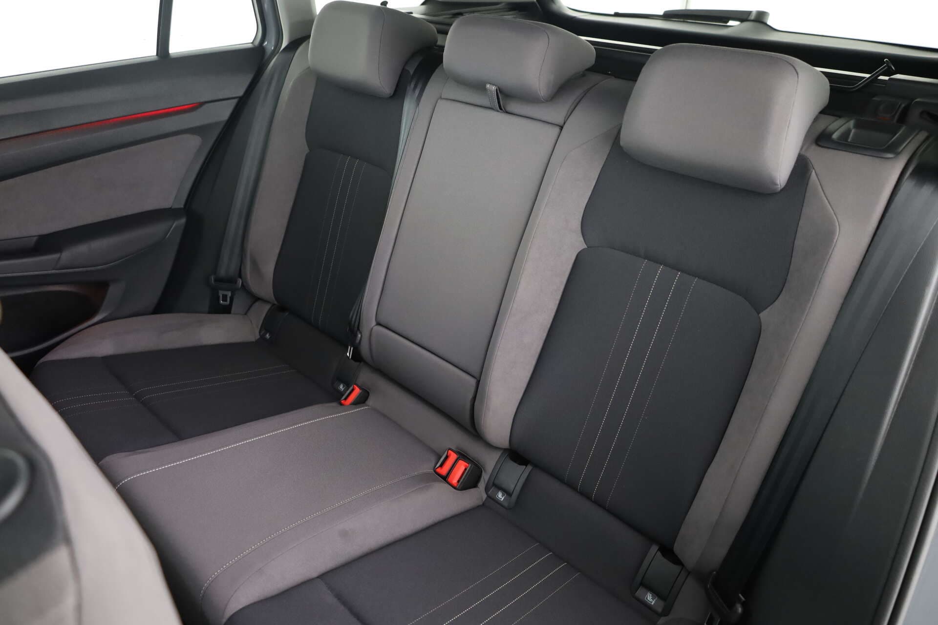 VOLKSWAGEN Golf Variant, photo 10 sur 17