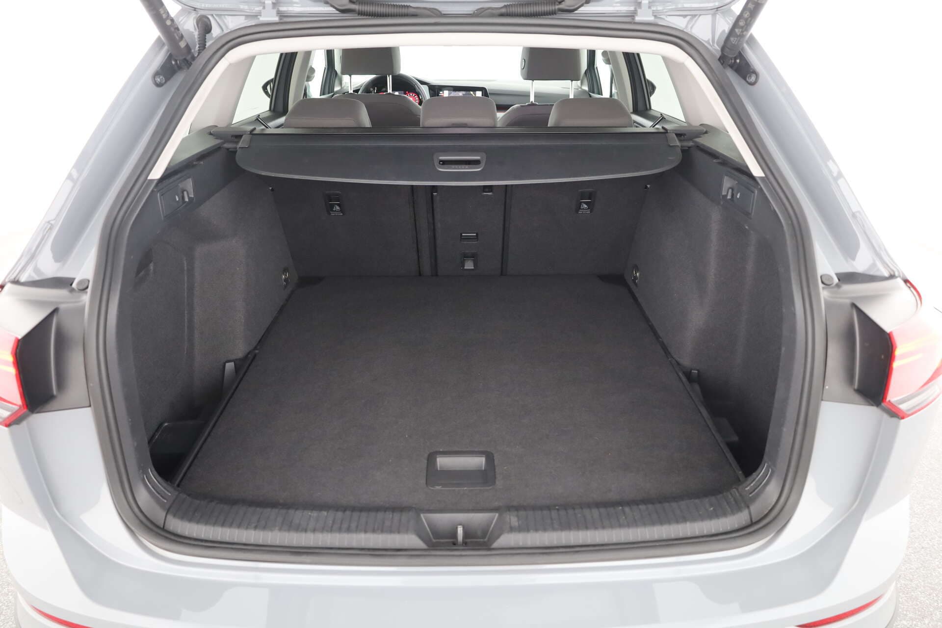 VOLKSWAGEN Golf Variant, photo 11 sur 17