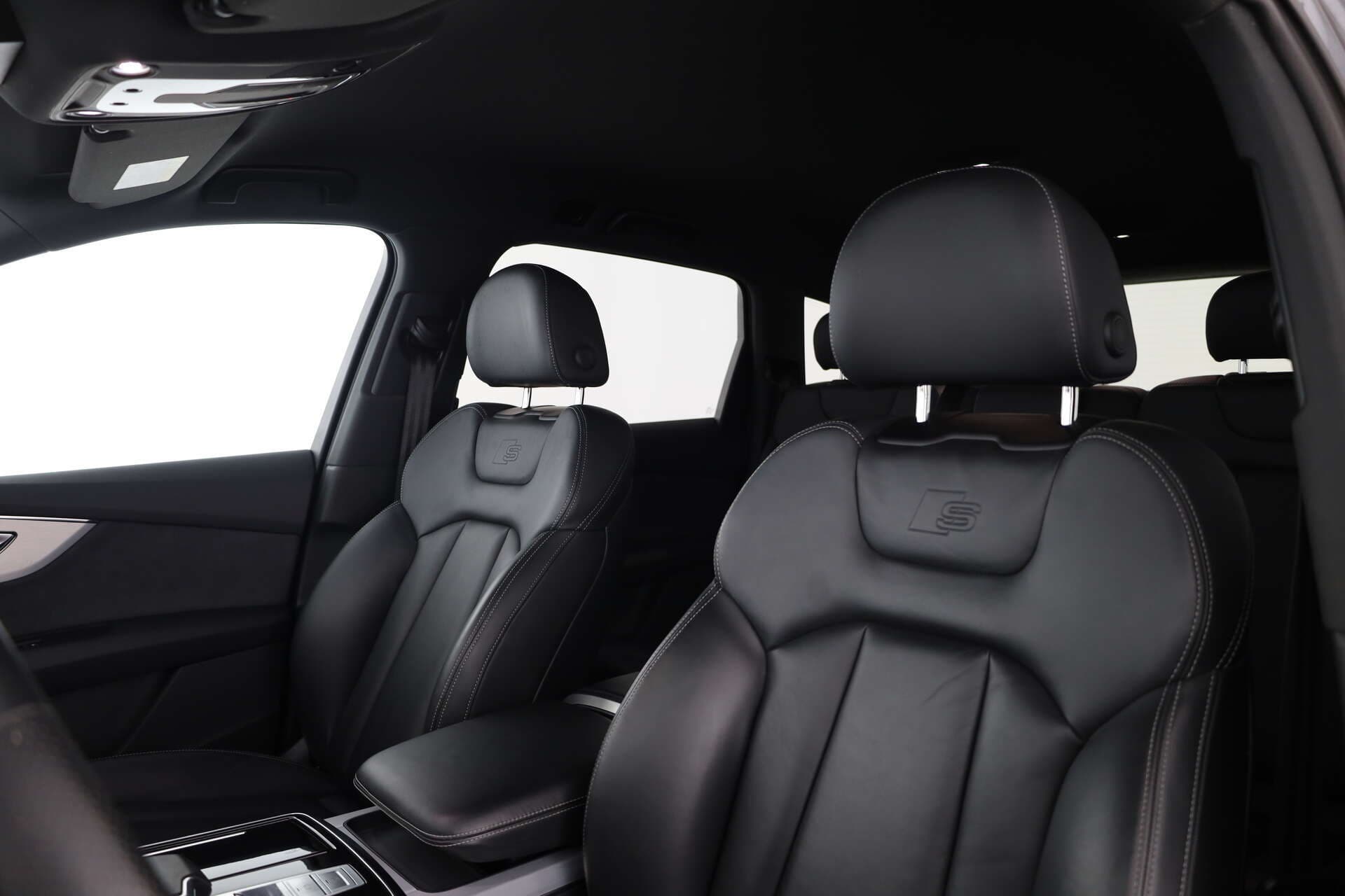 AUDI Q7, photo 9 sur 17