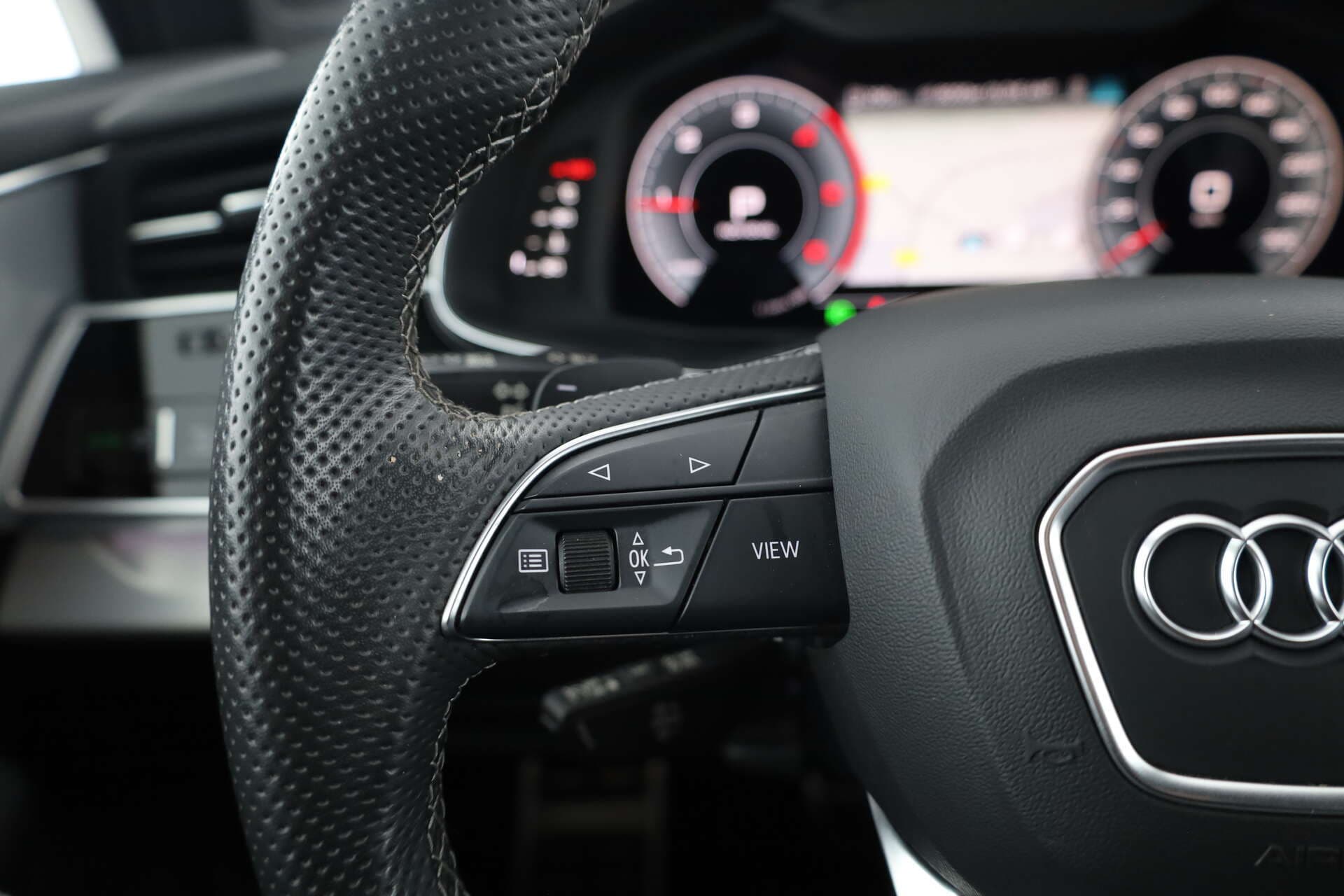 AUDI Q7, photo 12 sur 17