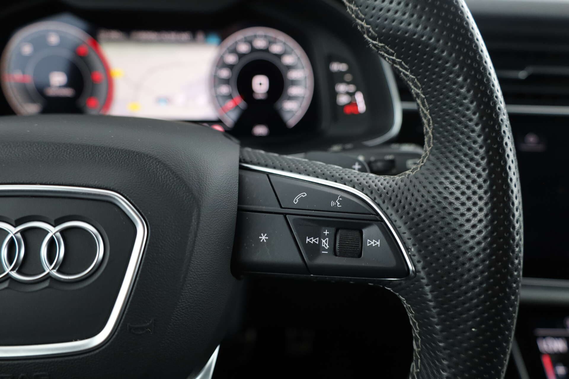 AUDI Q7, photo 13 sur 17