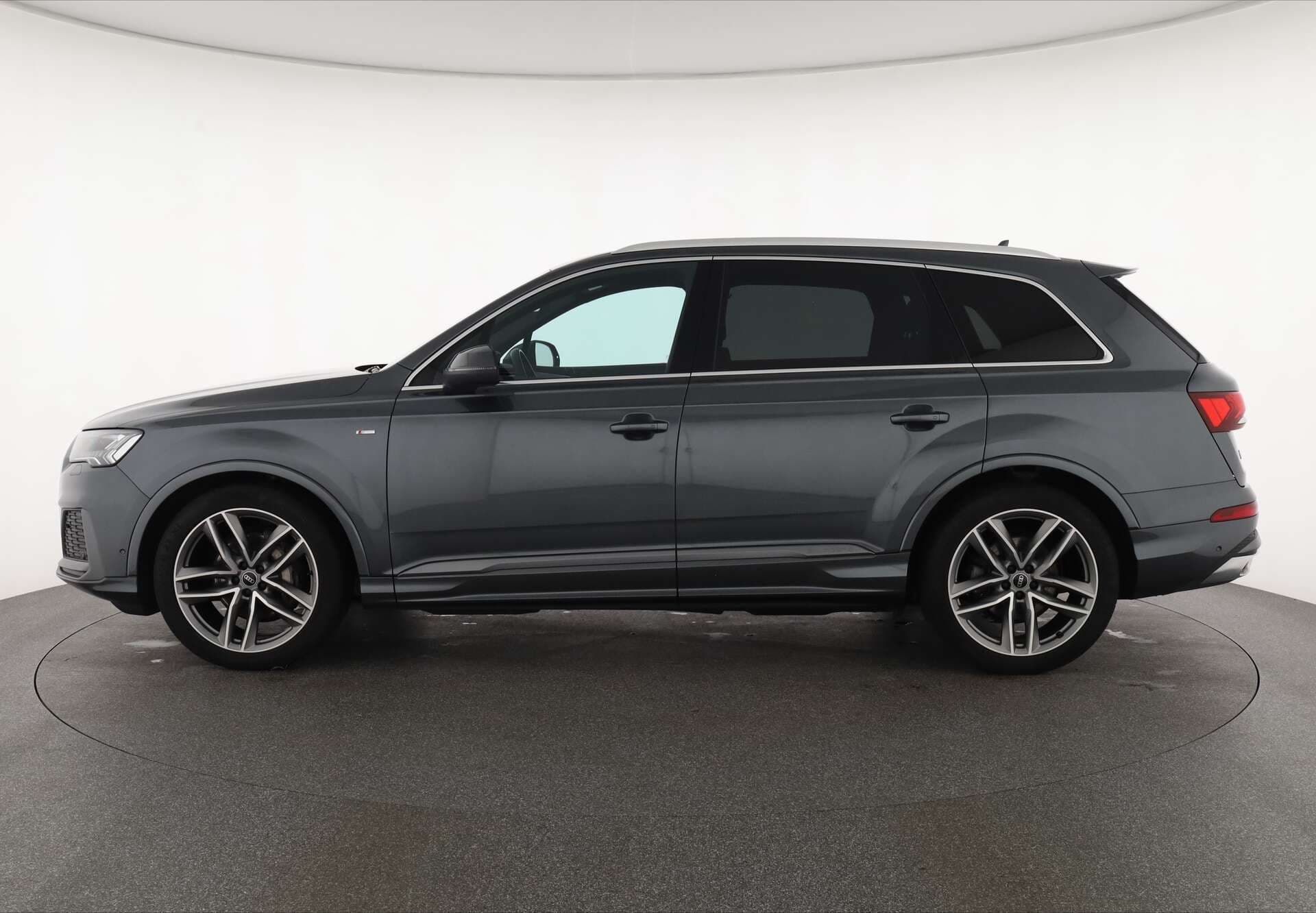 AUDI Q7, photo 4 sur 17