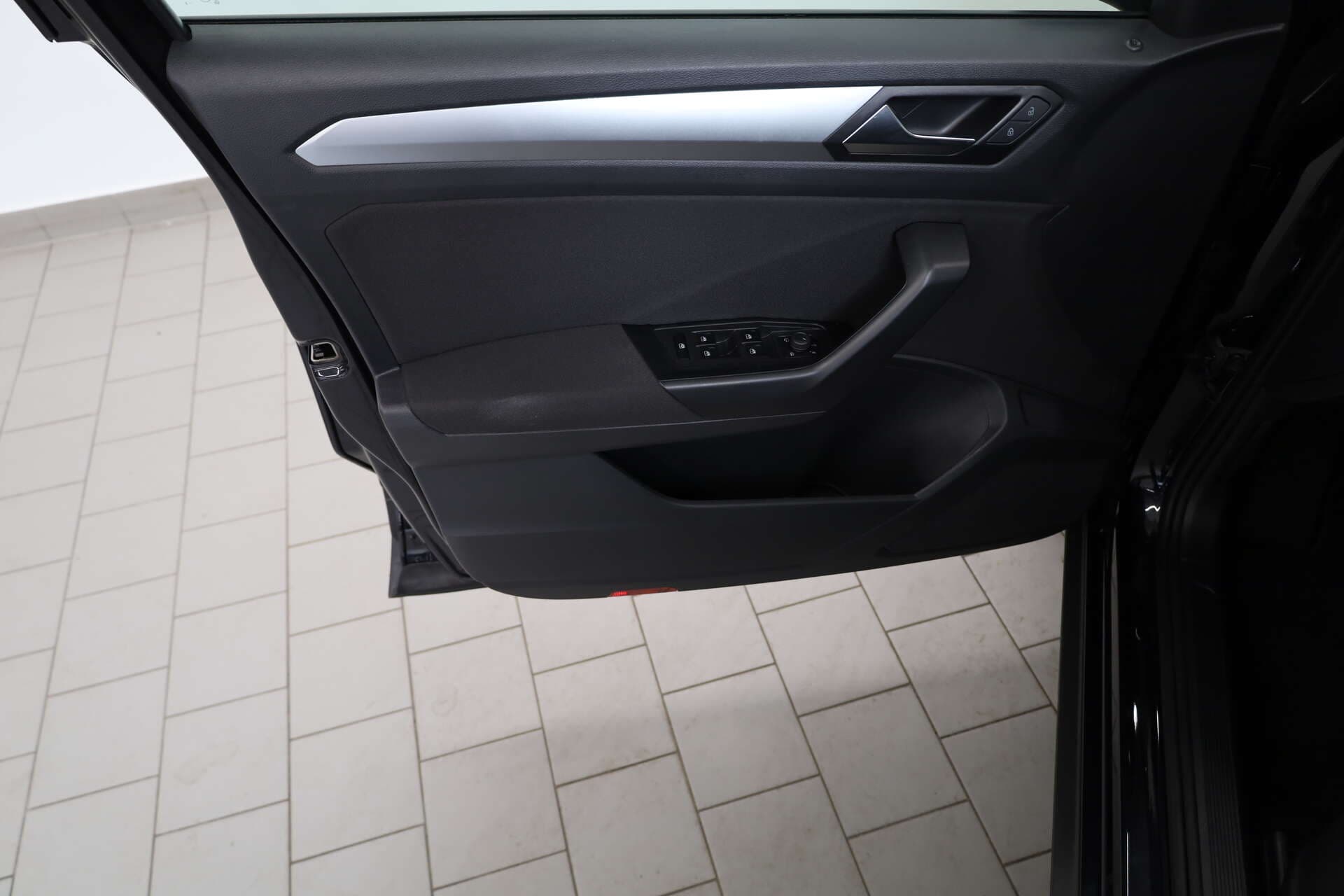 VOLKSWAGEN T-Roc, photo 12 sur 15