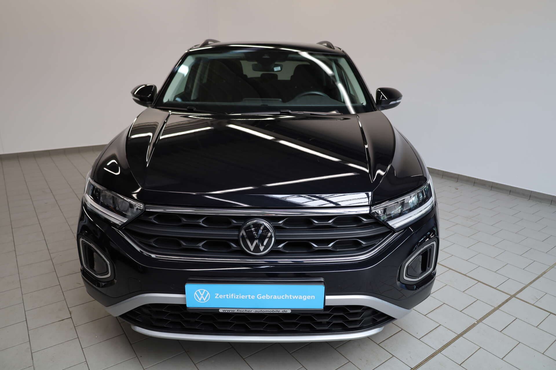 VOLKSWAGEN T-Roc, photo 1 sur 15