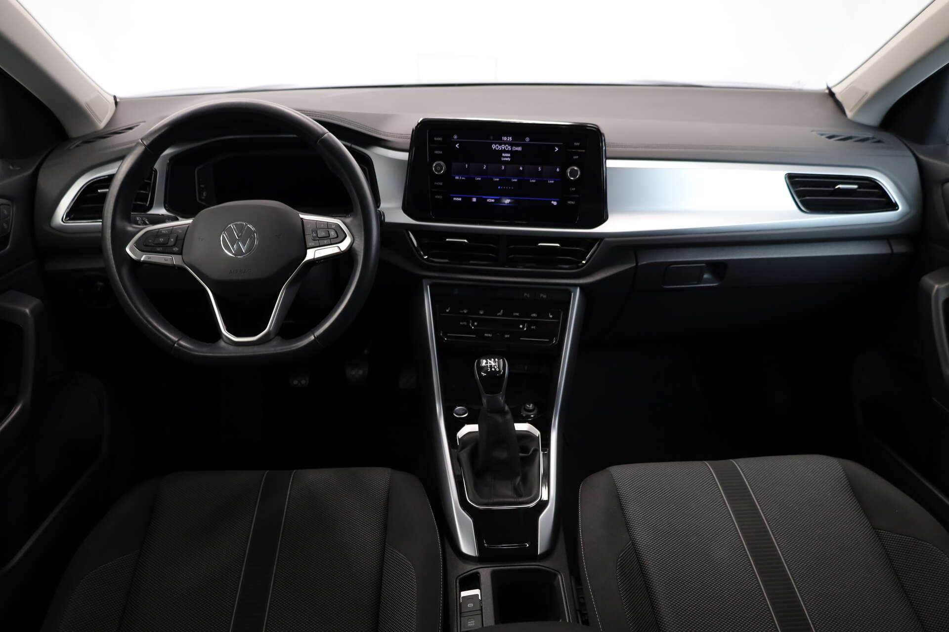 VOLKSWAGEN T-Roc, photo 5 sur 15