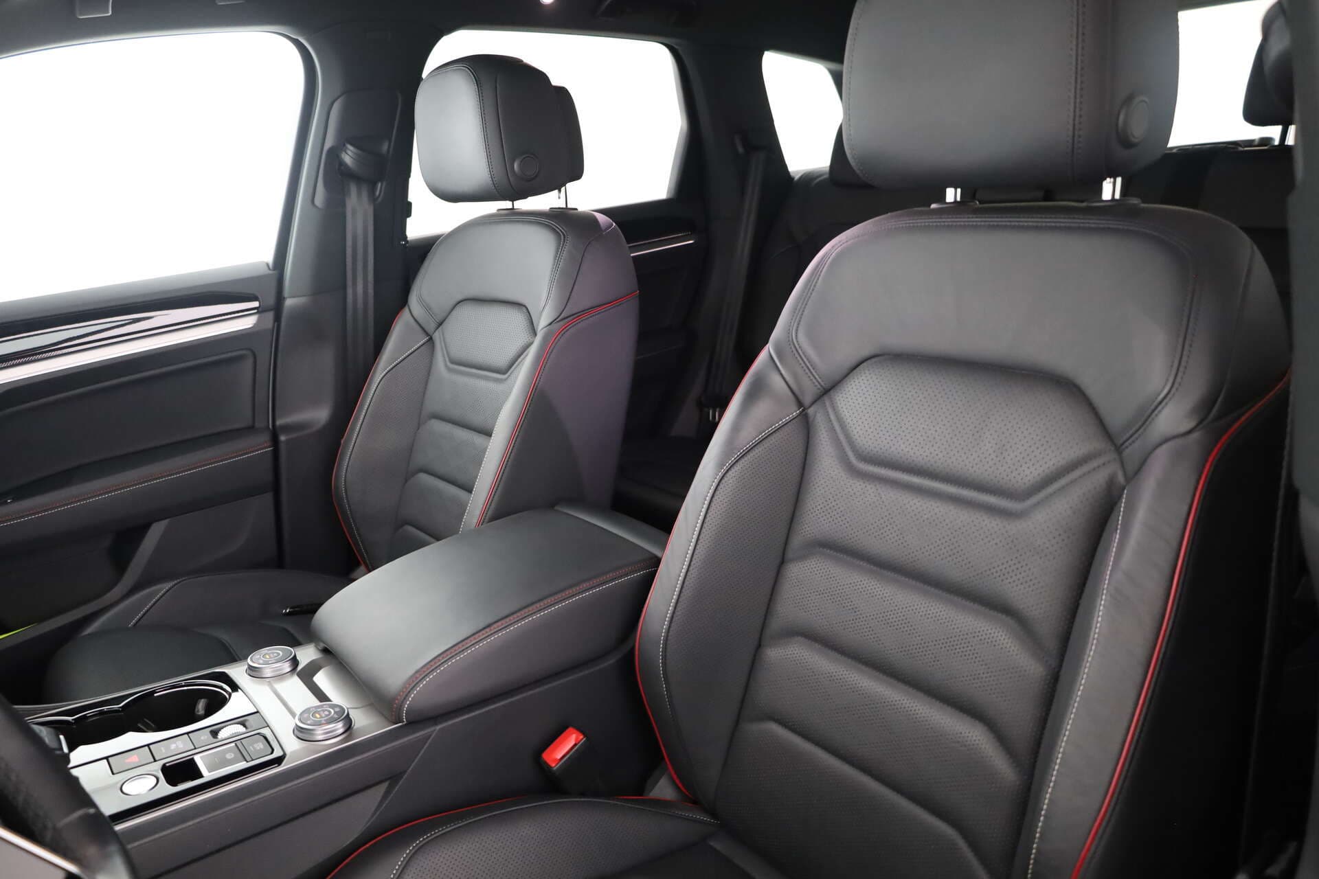 VOLKSWAGEN Touareg, photo 9 sur 17