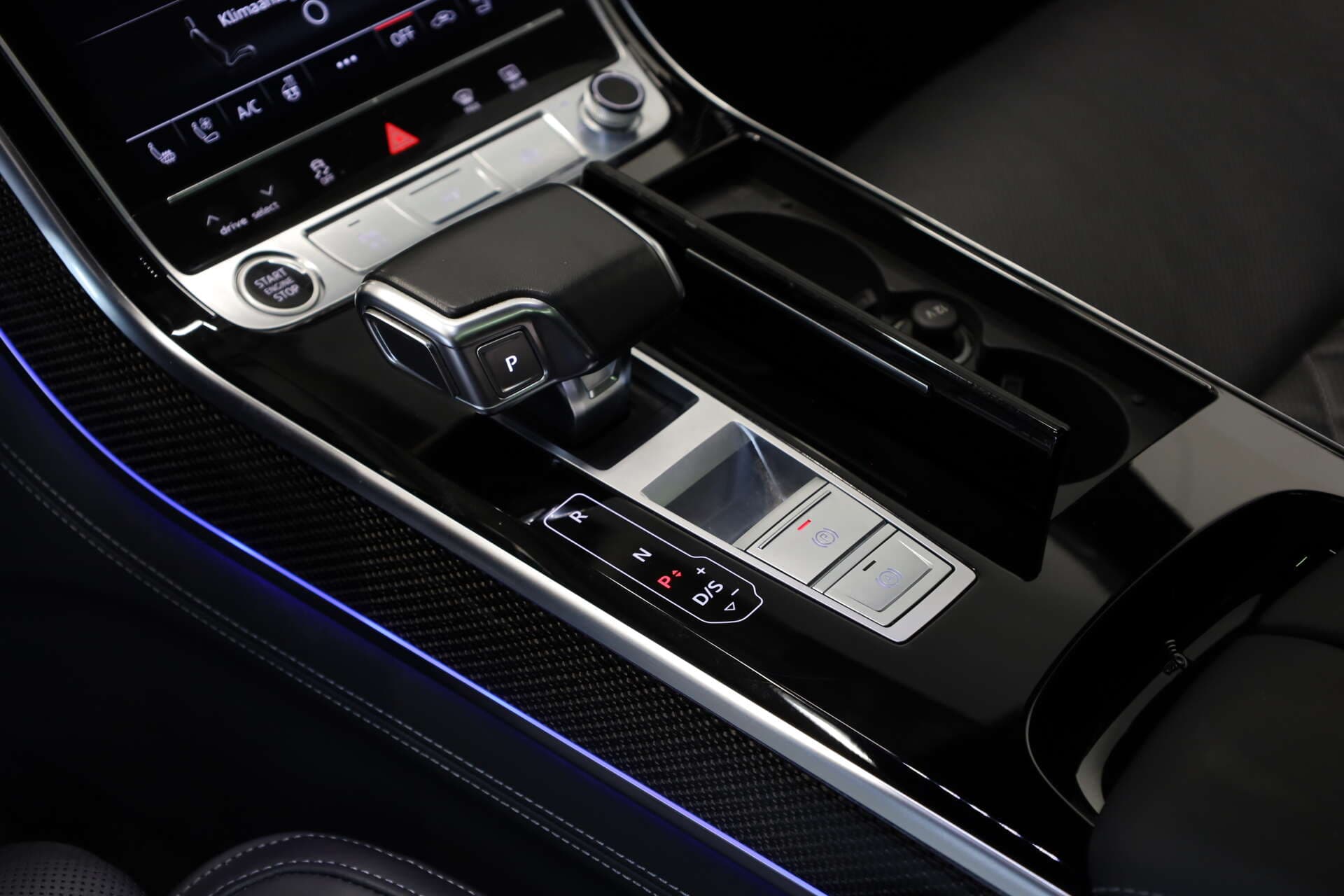 AUDI A8, photo 17 sur 17