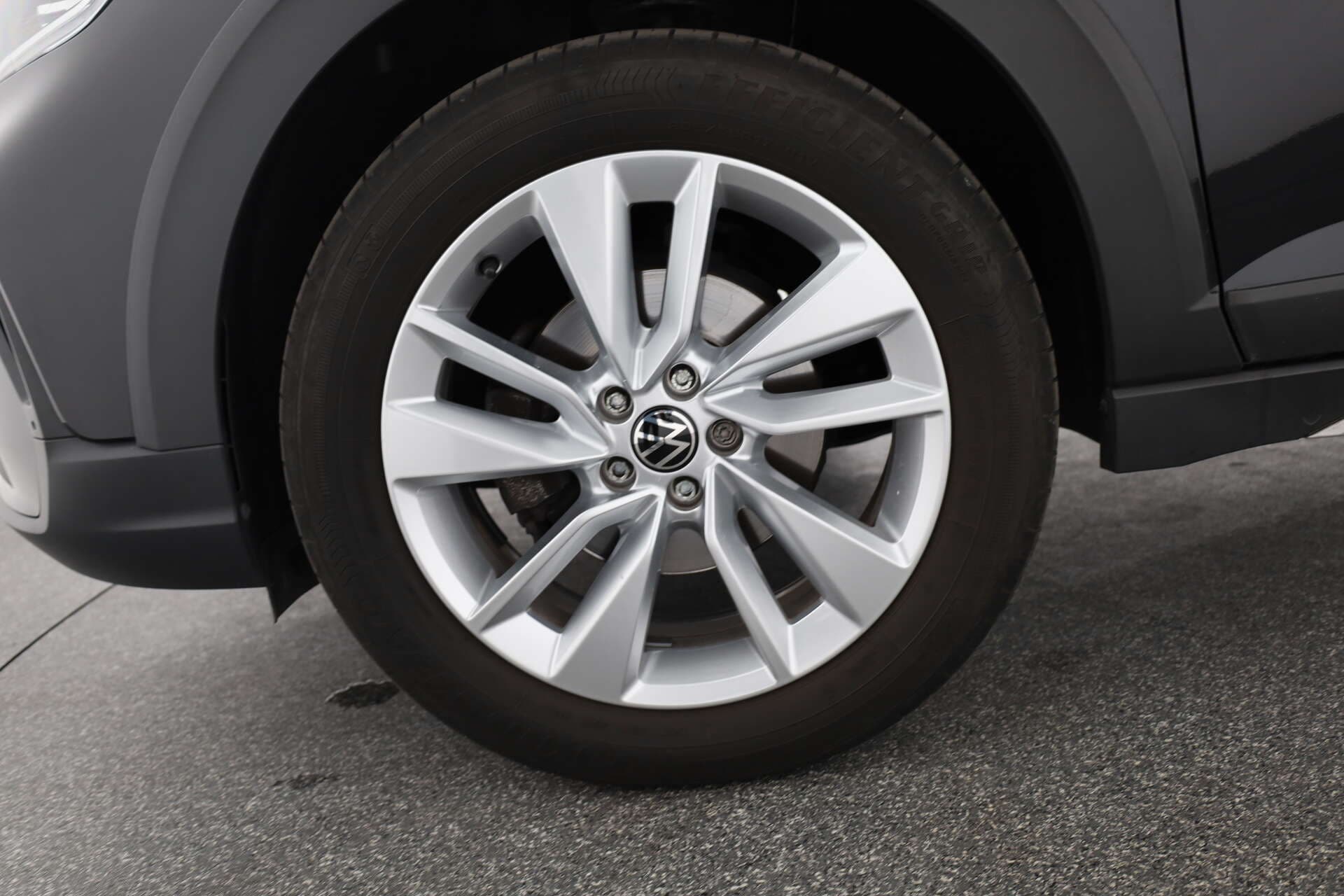 VOLKSWAGEN Taigo, photo 7 sur 17