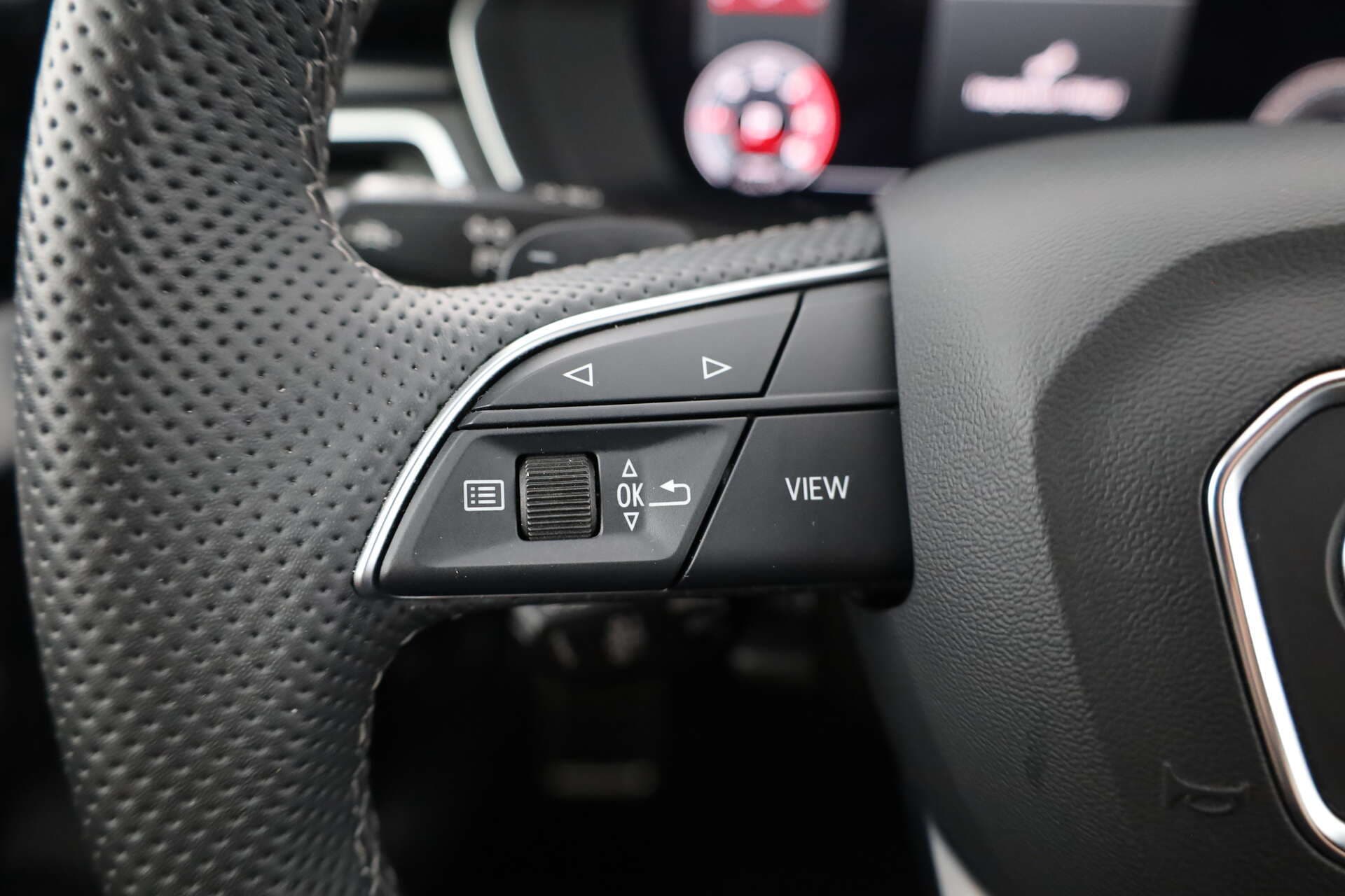 AUDI S4 Avant, photo 12 sur 17
